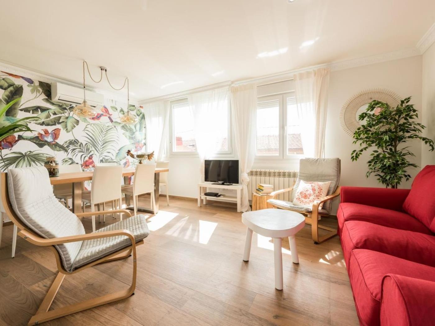 Four-Bedroom Penthouse Apartment