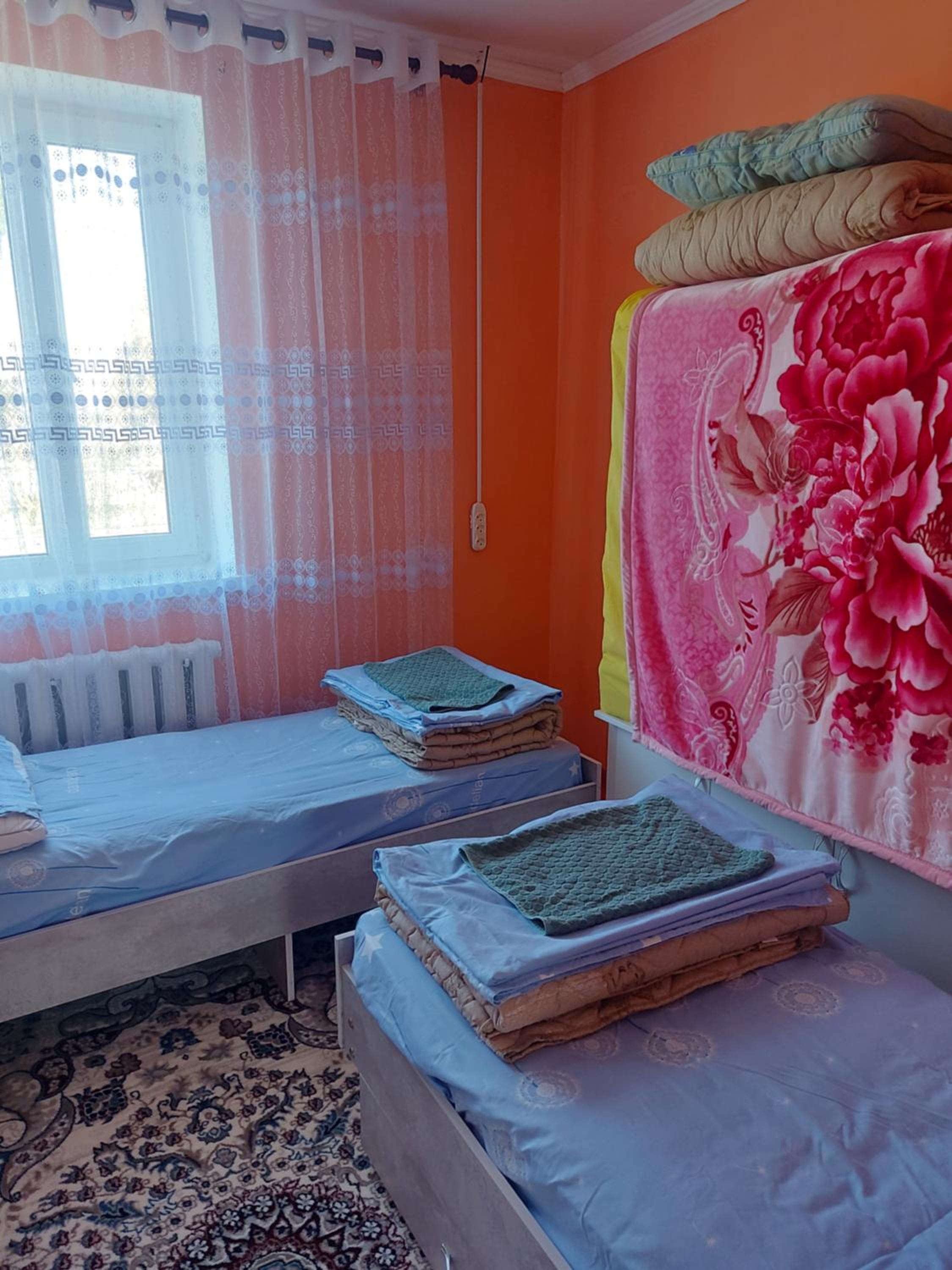 Bed in 6-Bed Female Dormitory Room photo 1