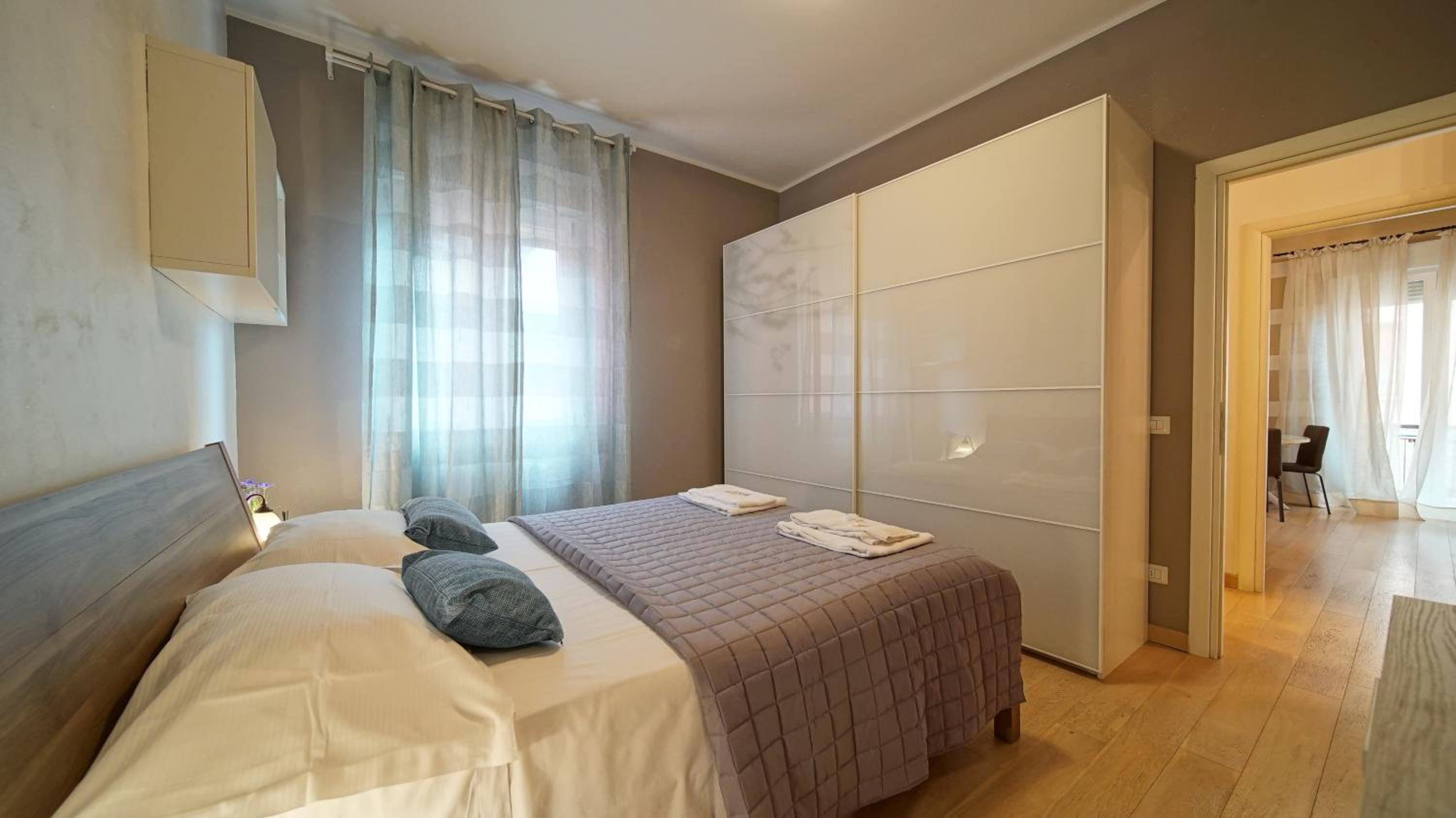 Apartment with Balcony