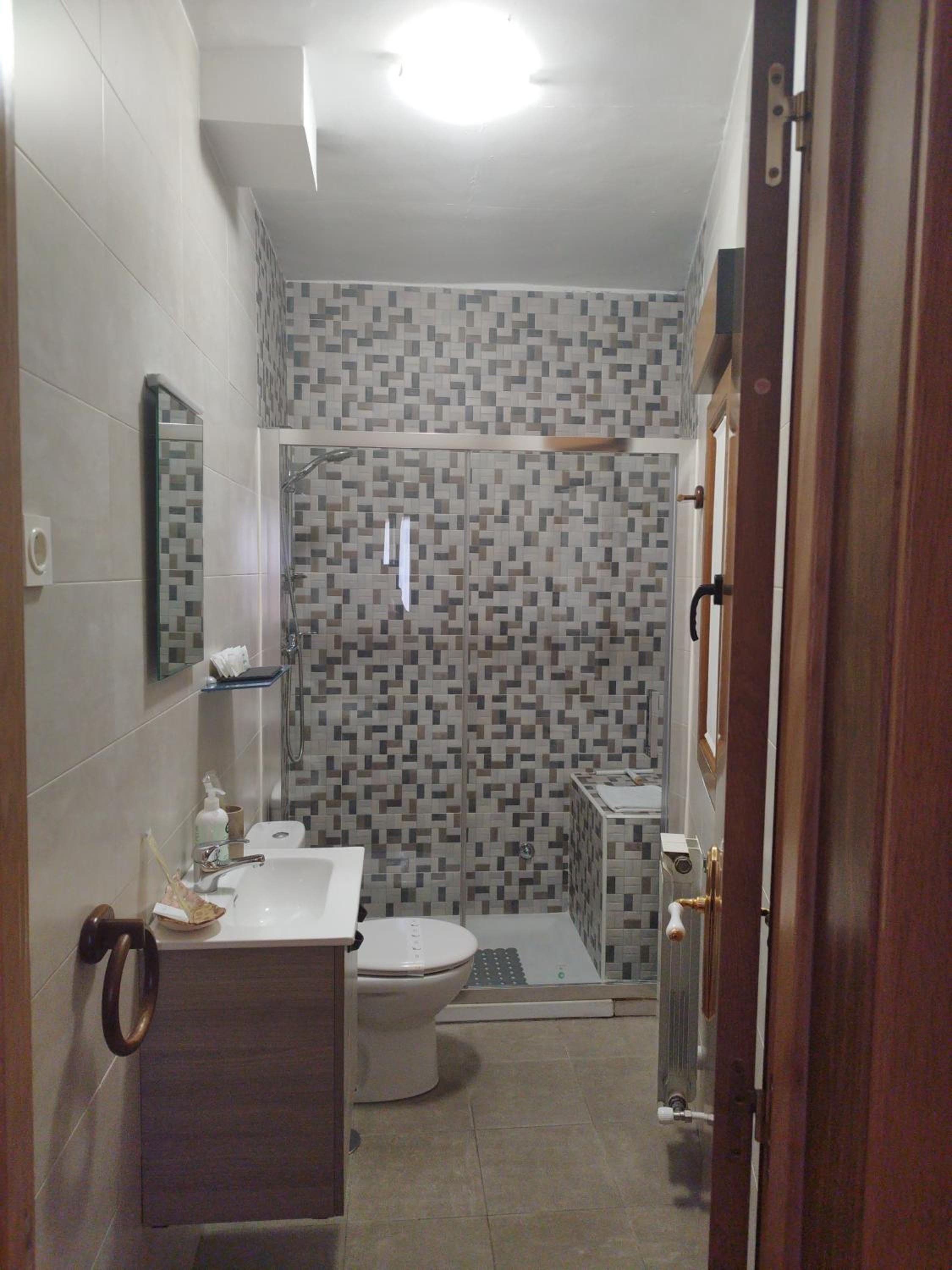 Two-Bedroom House photo 3