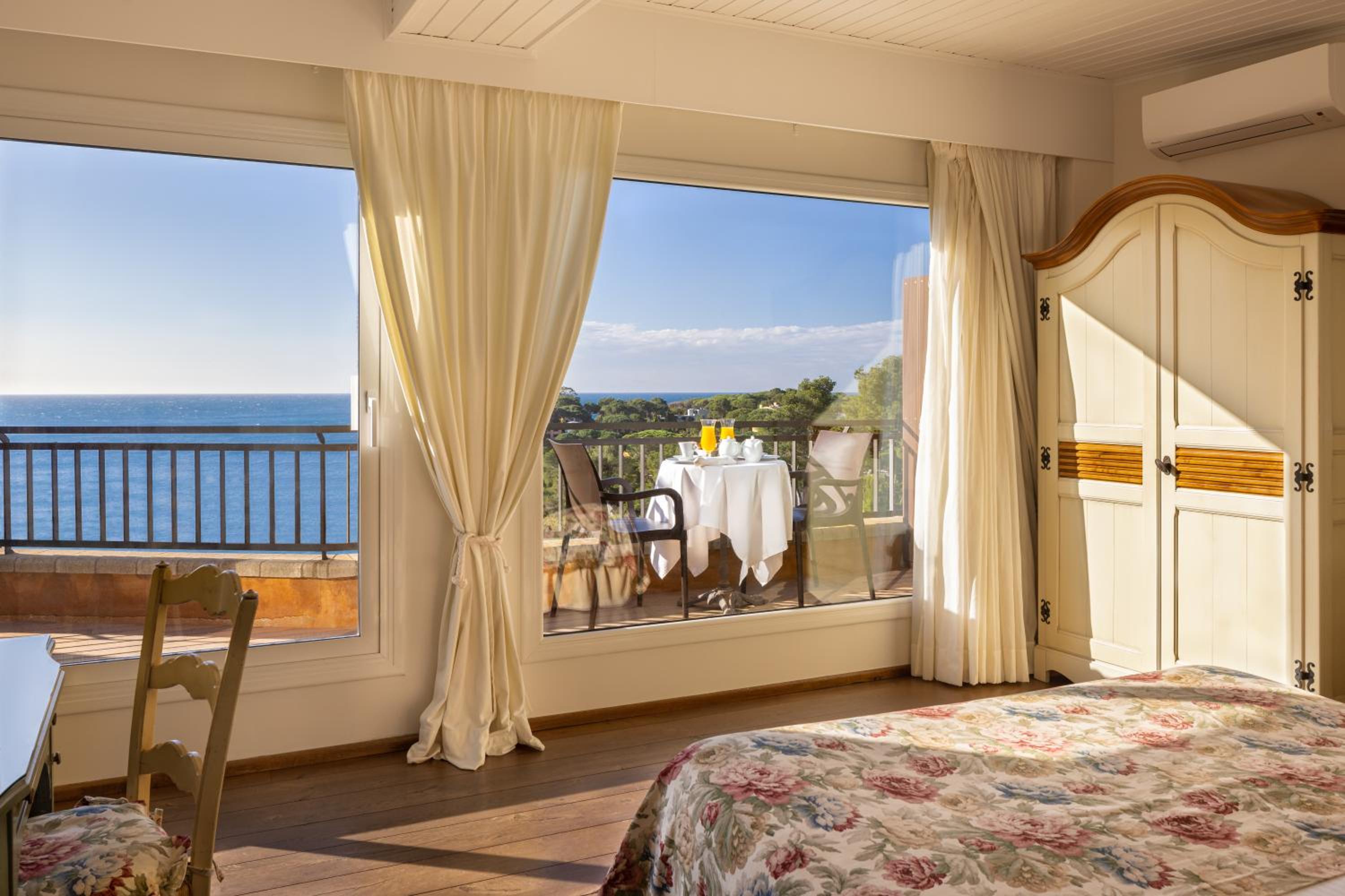 Junior Suite Room with Sea  View photo 3
