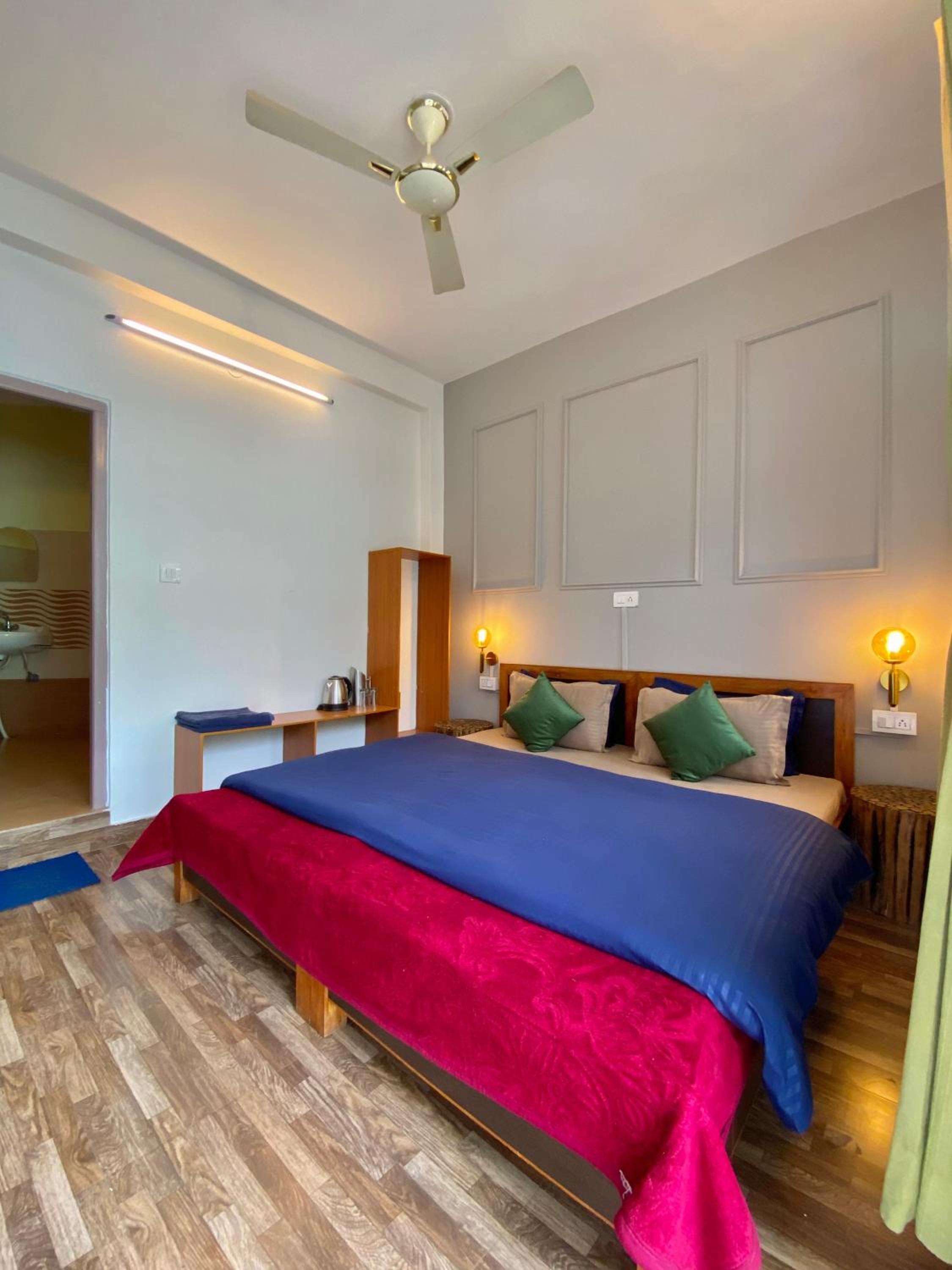 Small Double Room photo 3