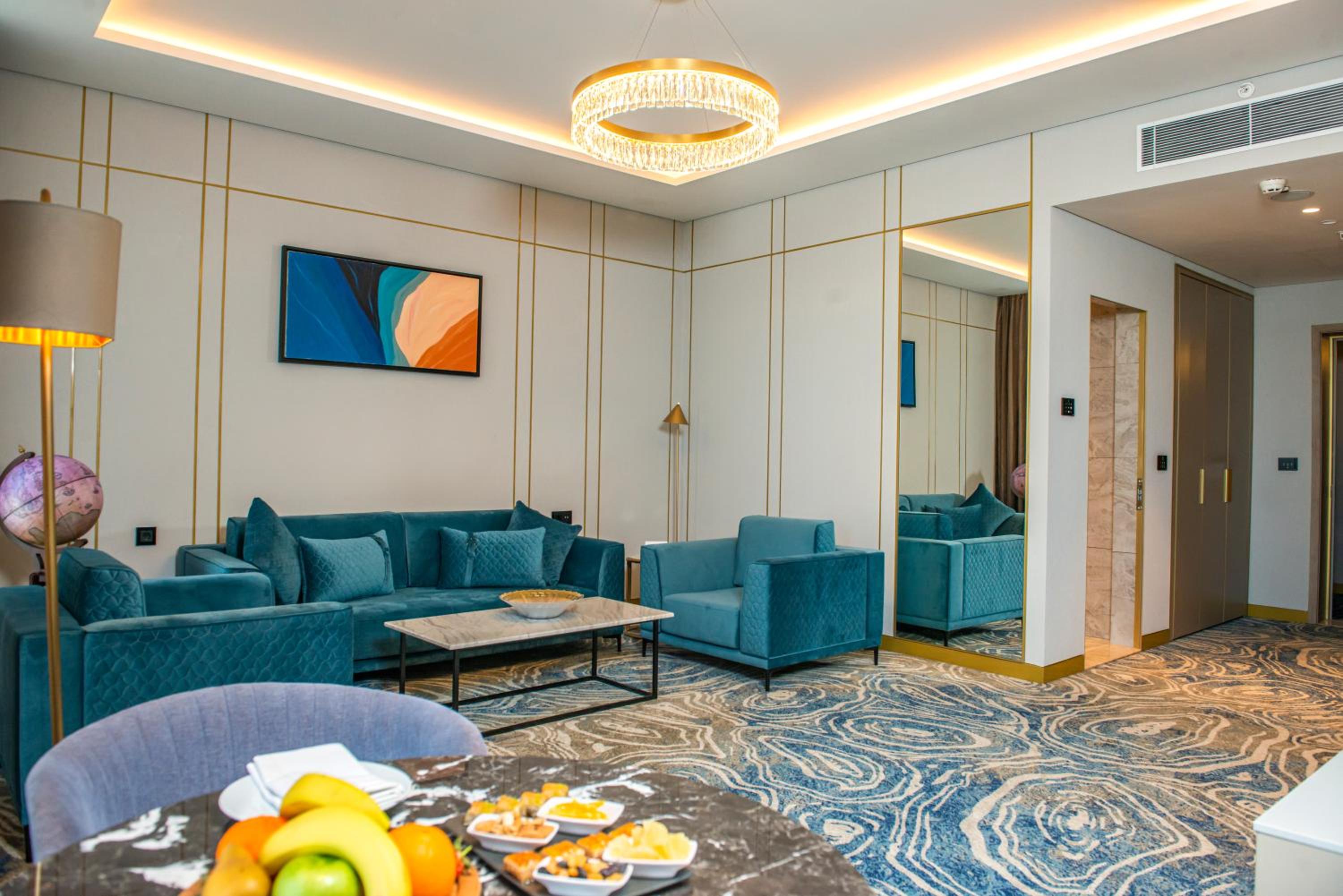 Executive King Suite - Smoking - Photo 1