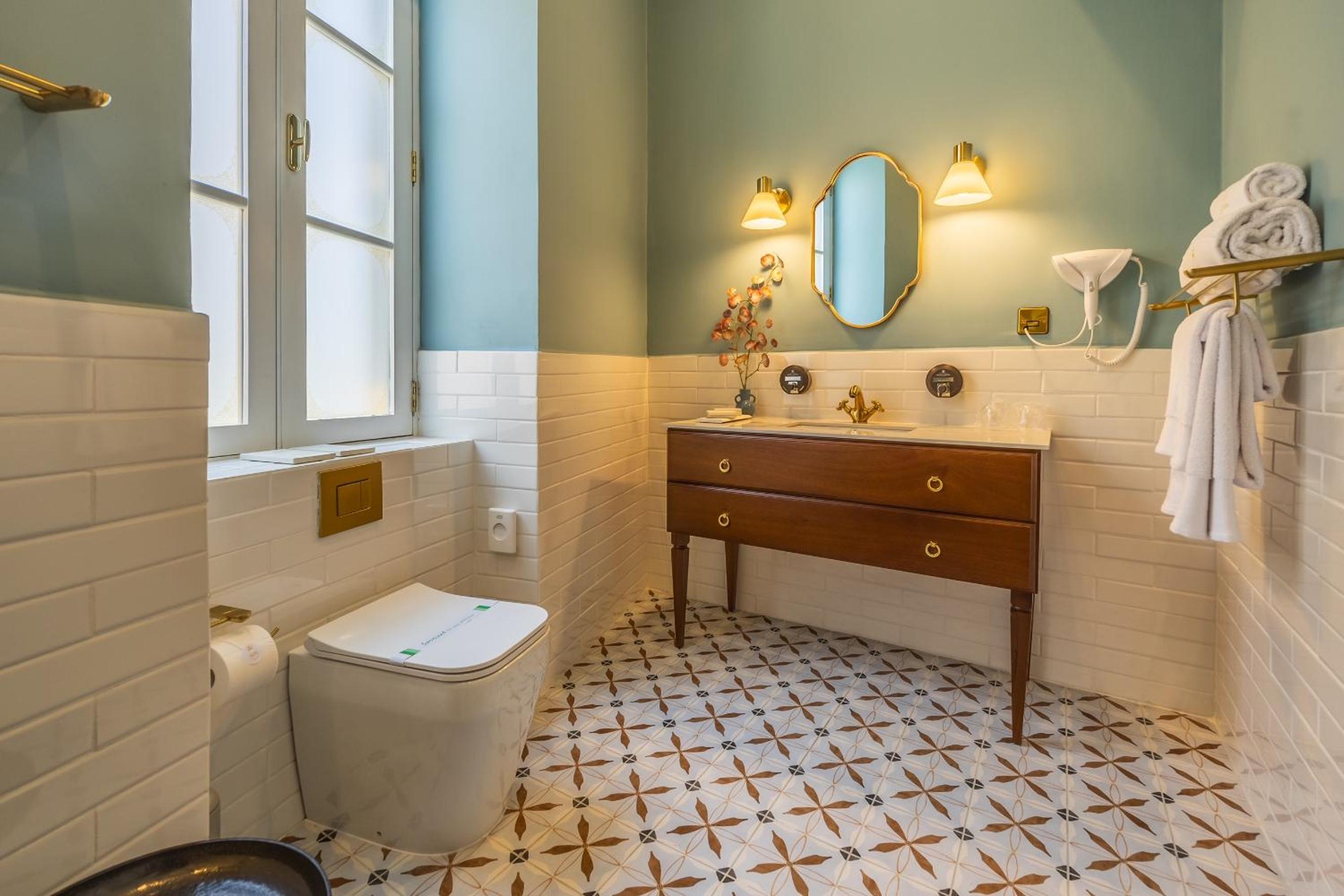 Luxury Triple Room