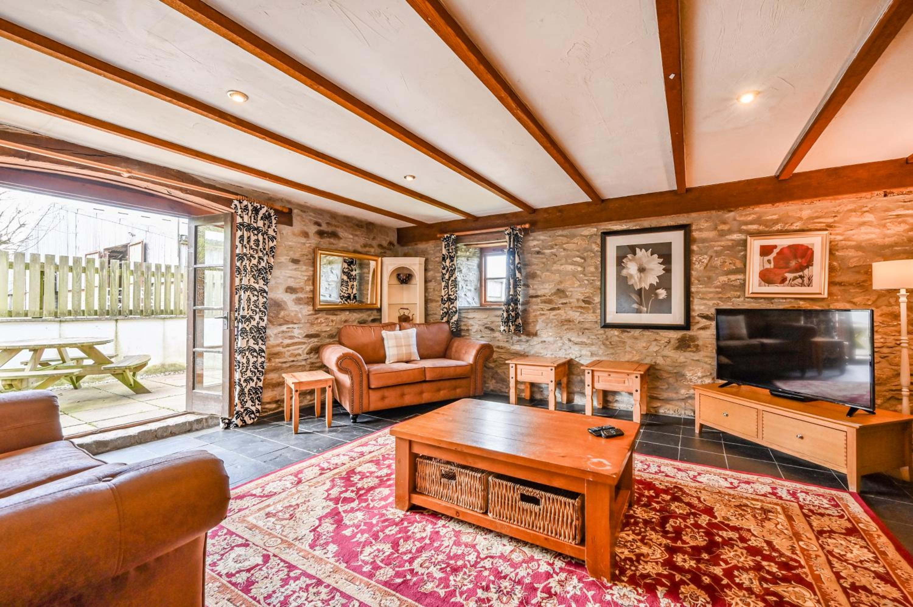 Holiday Home - Pet Friendly