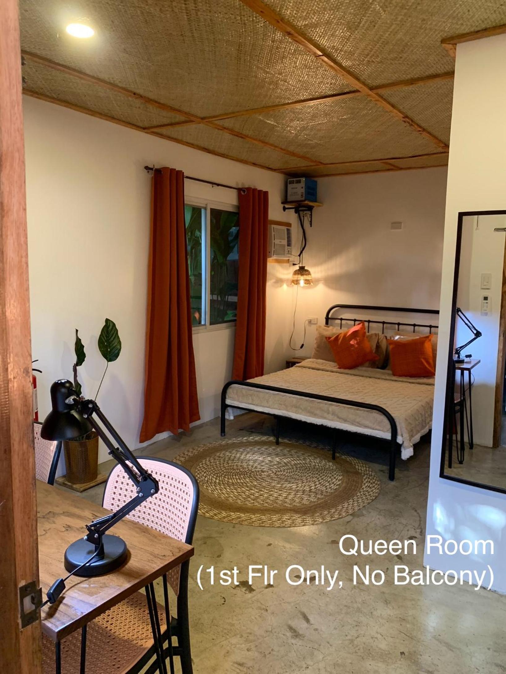 Queen Room photo 3