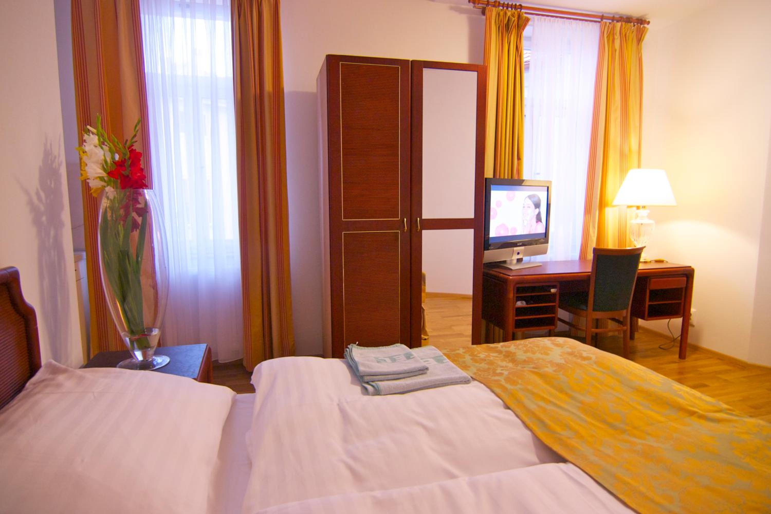 Apartment - Photo 7