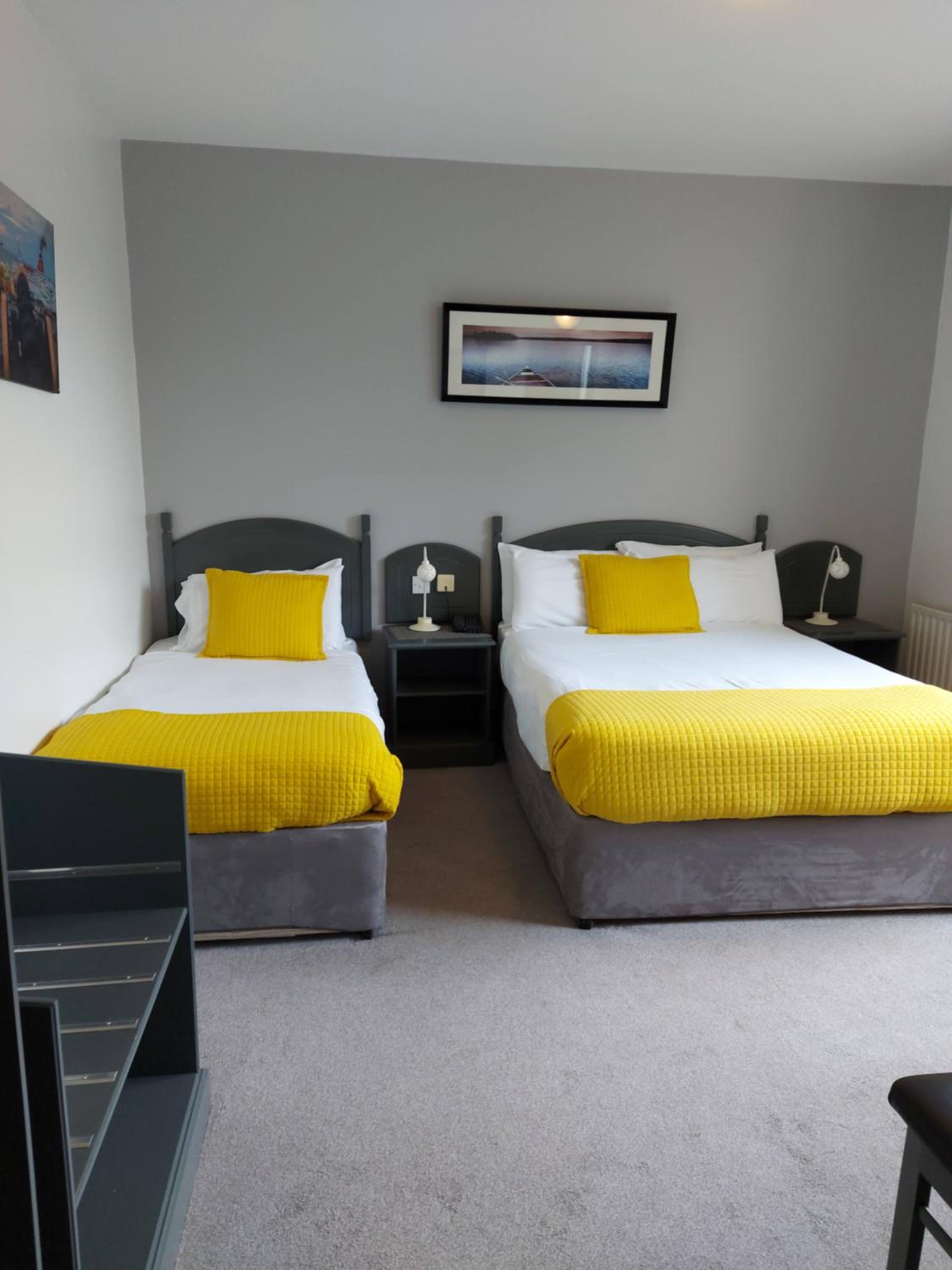 Double or Twin Room with Shower photo 1
