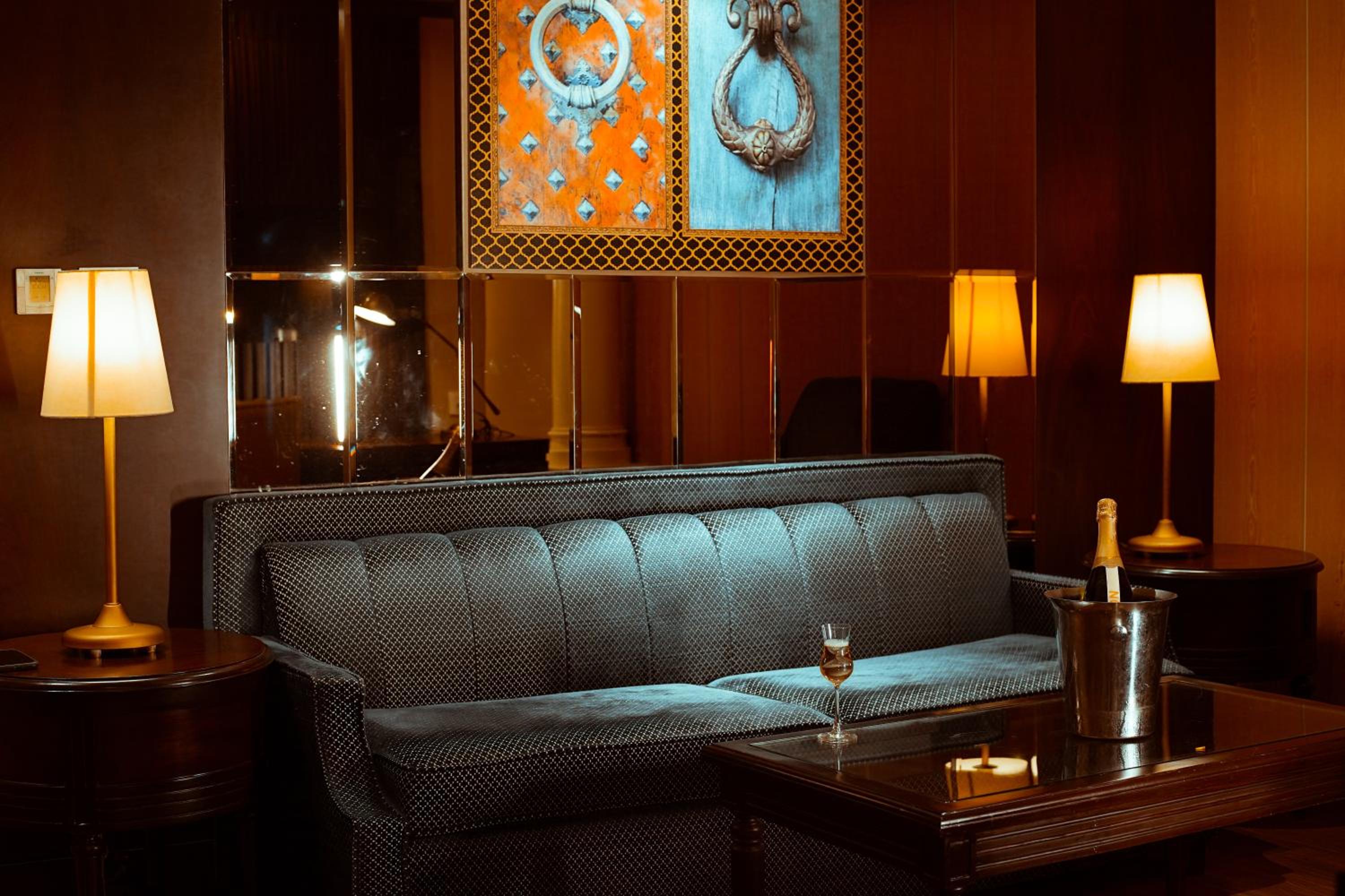 Deluxe Suite - Photo 4
