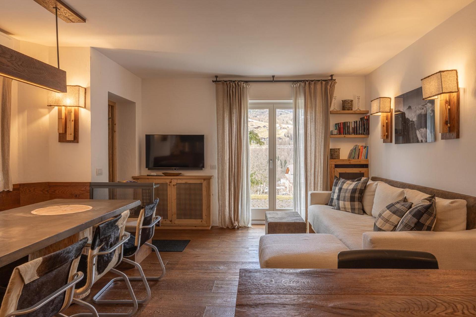Two-Bedroom Apartment with Terrace photo 1