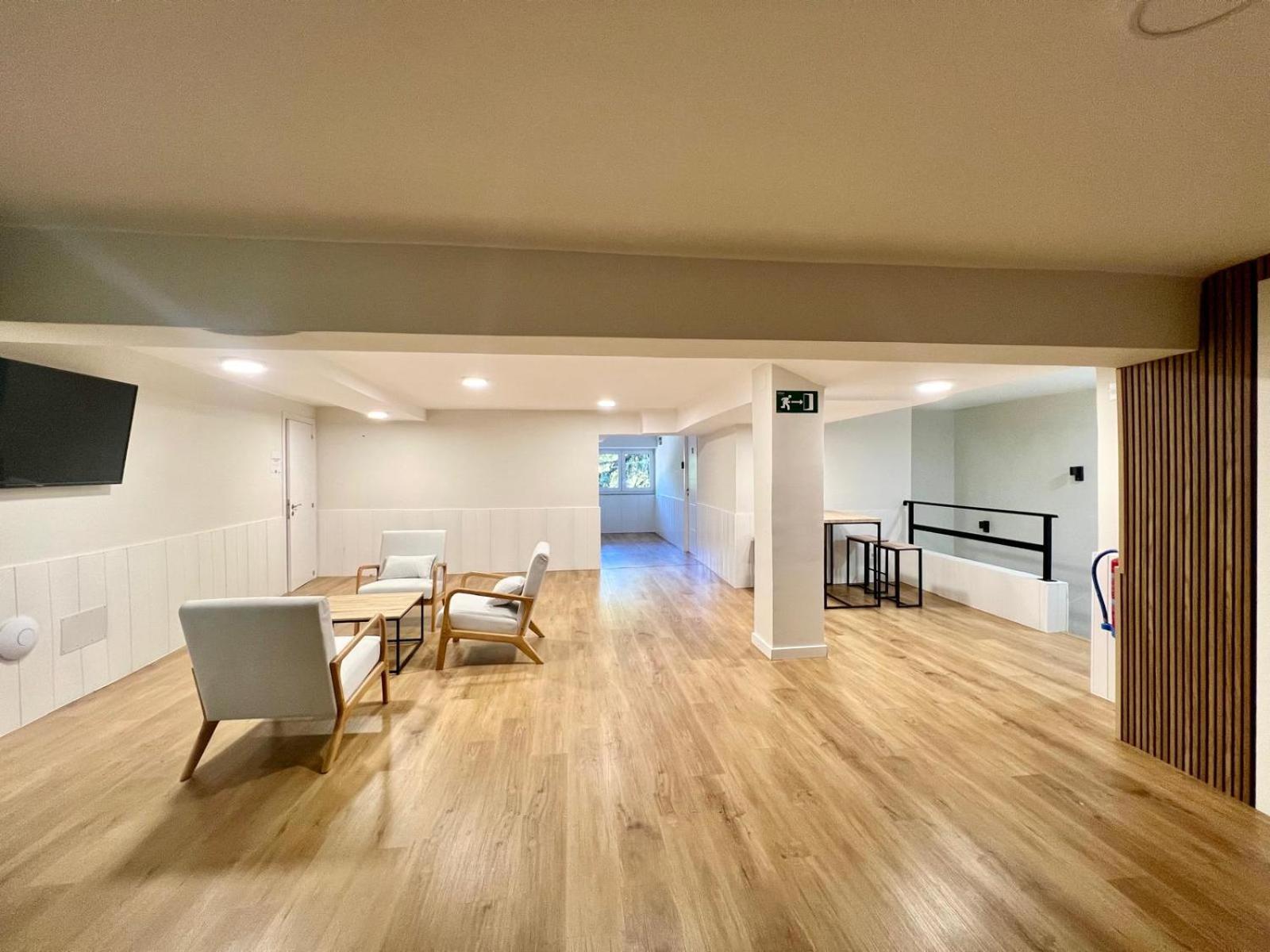 Double Room - Photo 15