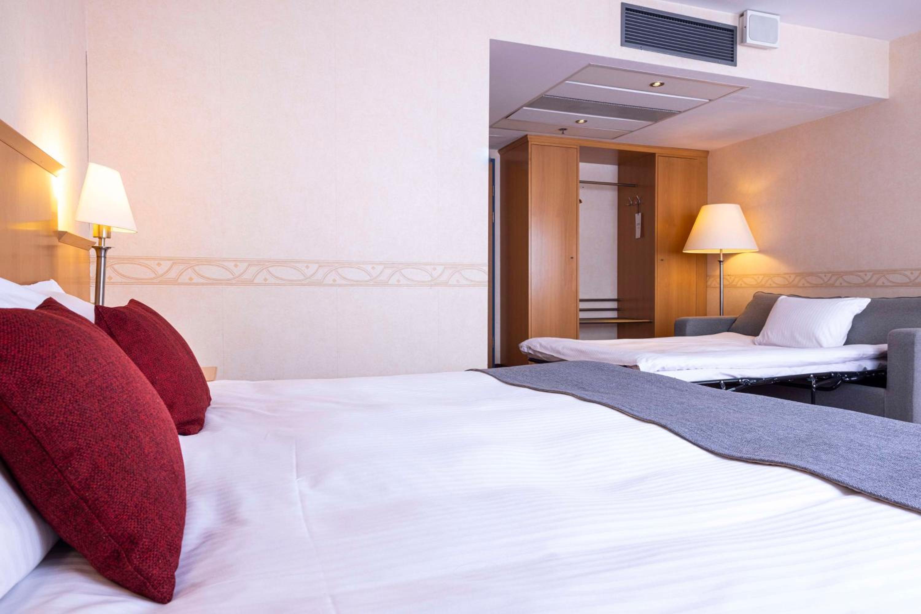 Triple Room - Photo 2