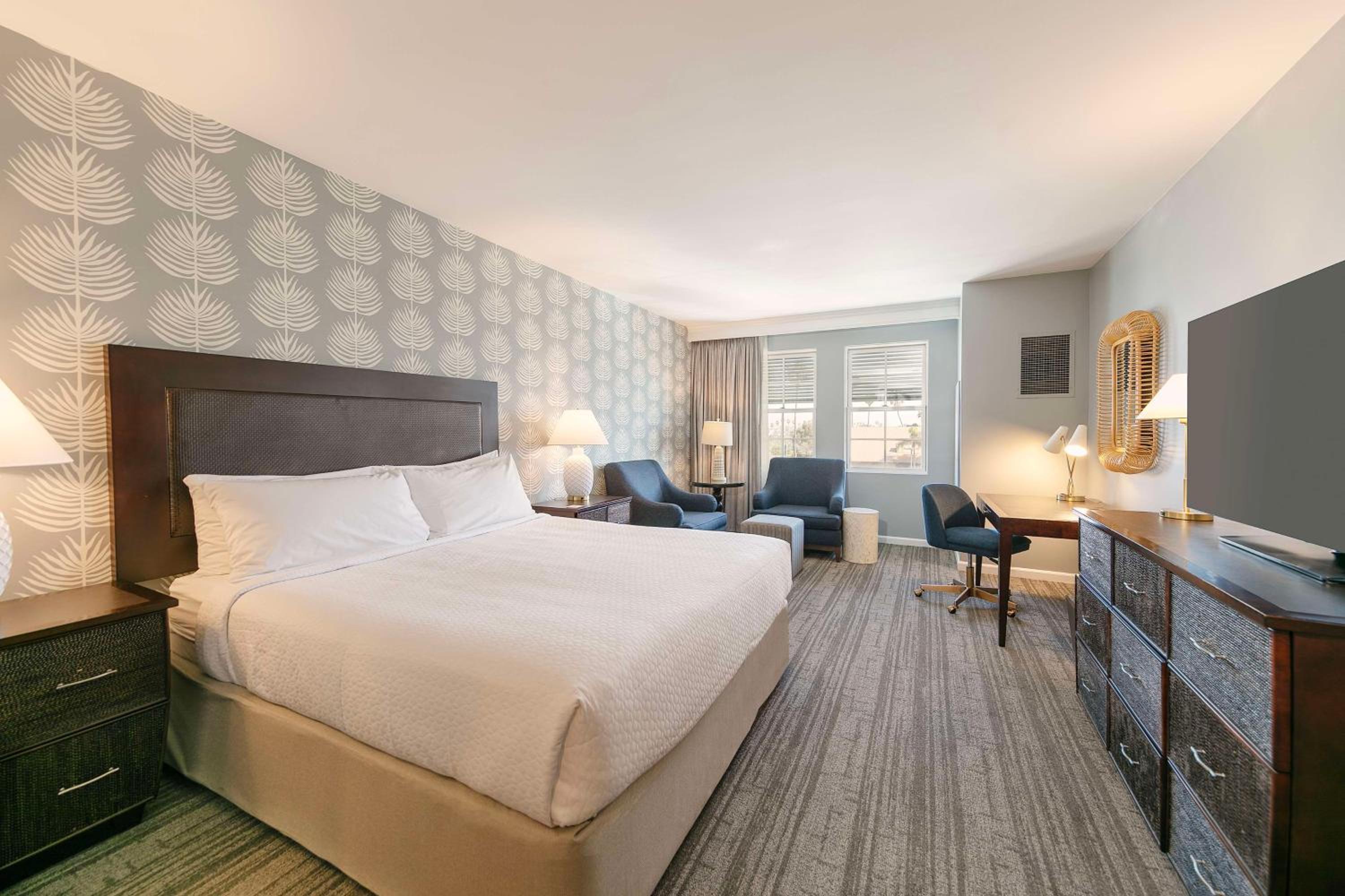 King Room with Partial Marina View