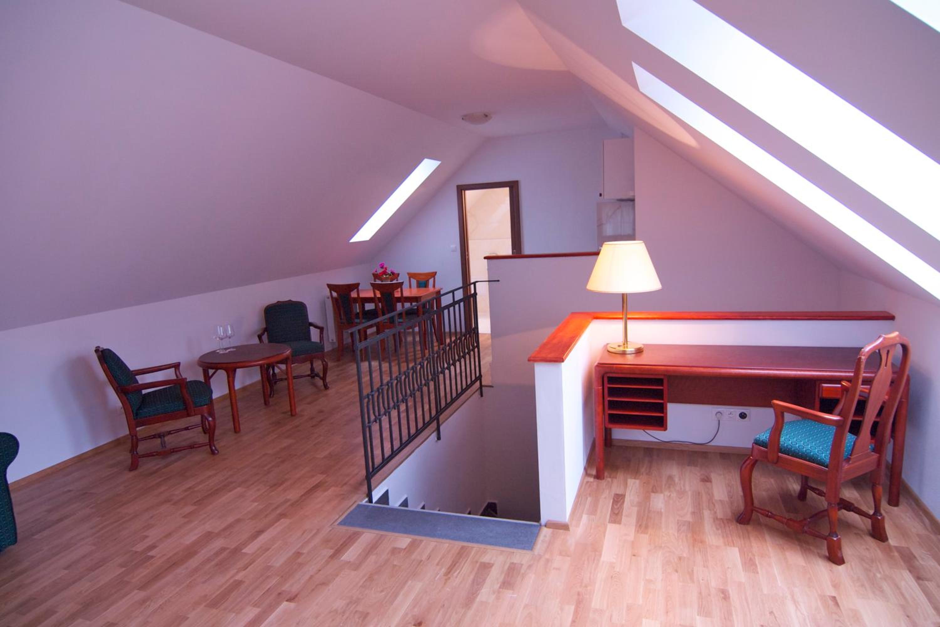 Apartment - Photo 1