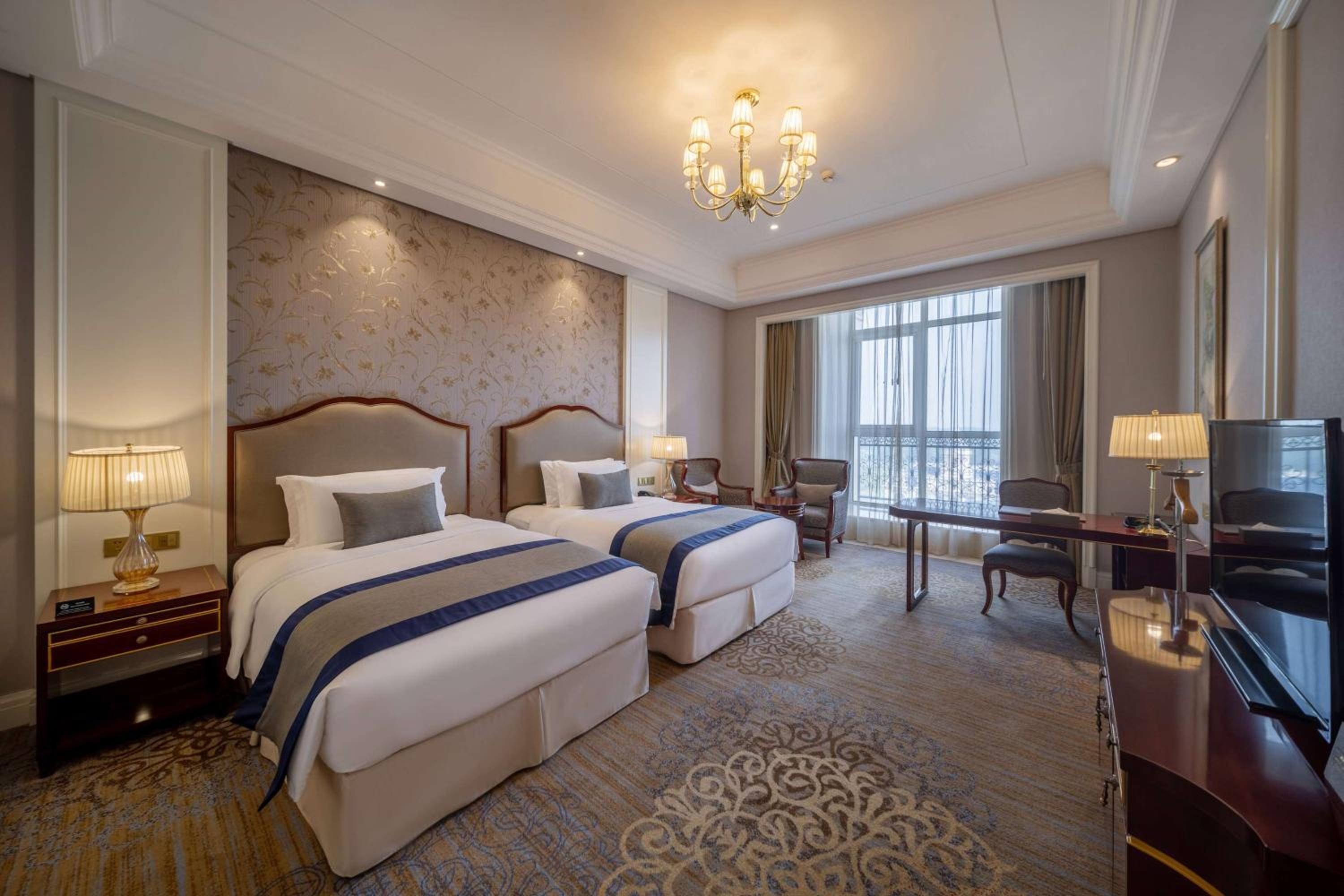 Deluxe Twin Room - Non-Smoking