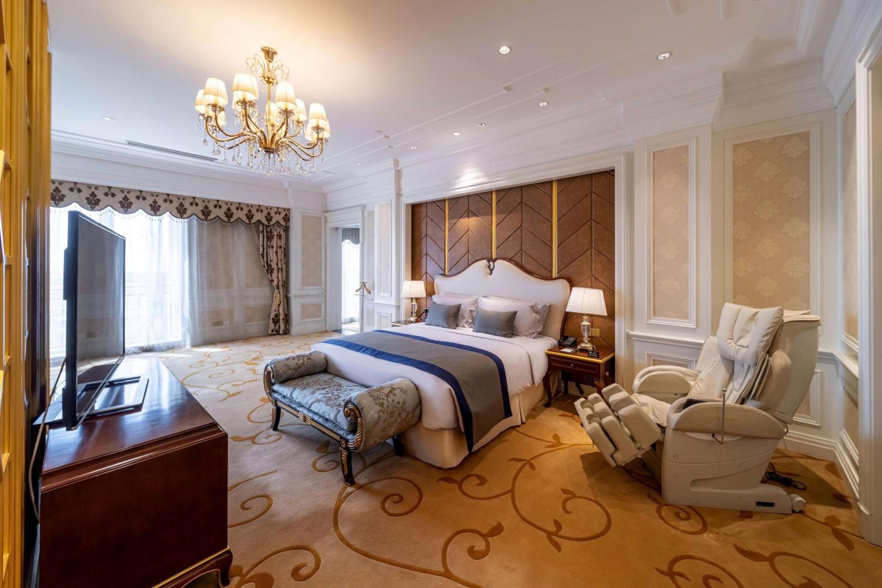 Presidential Suite - Non-Smoking