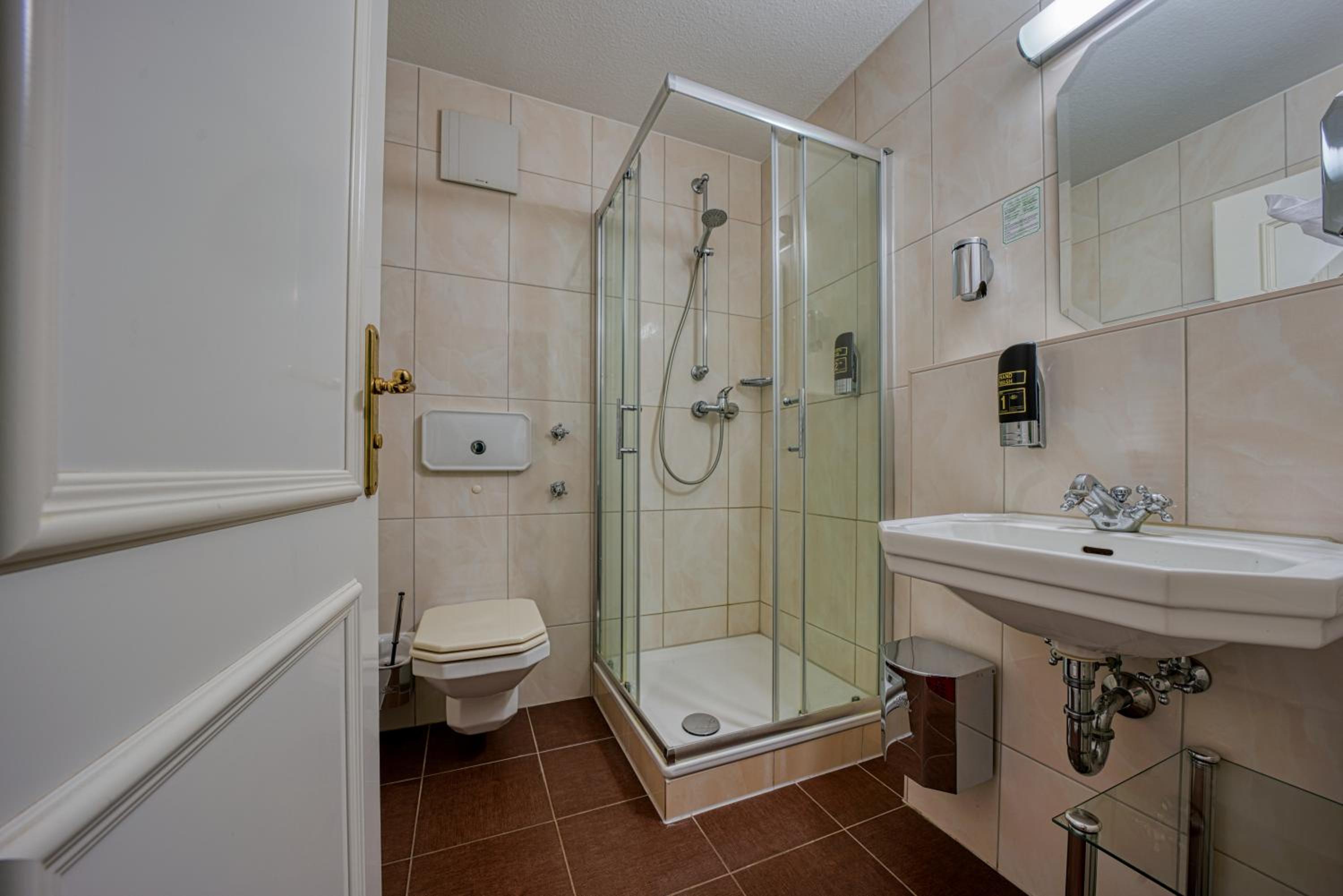 Double Room with Sea View - Photo 2