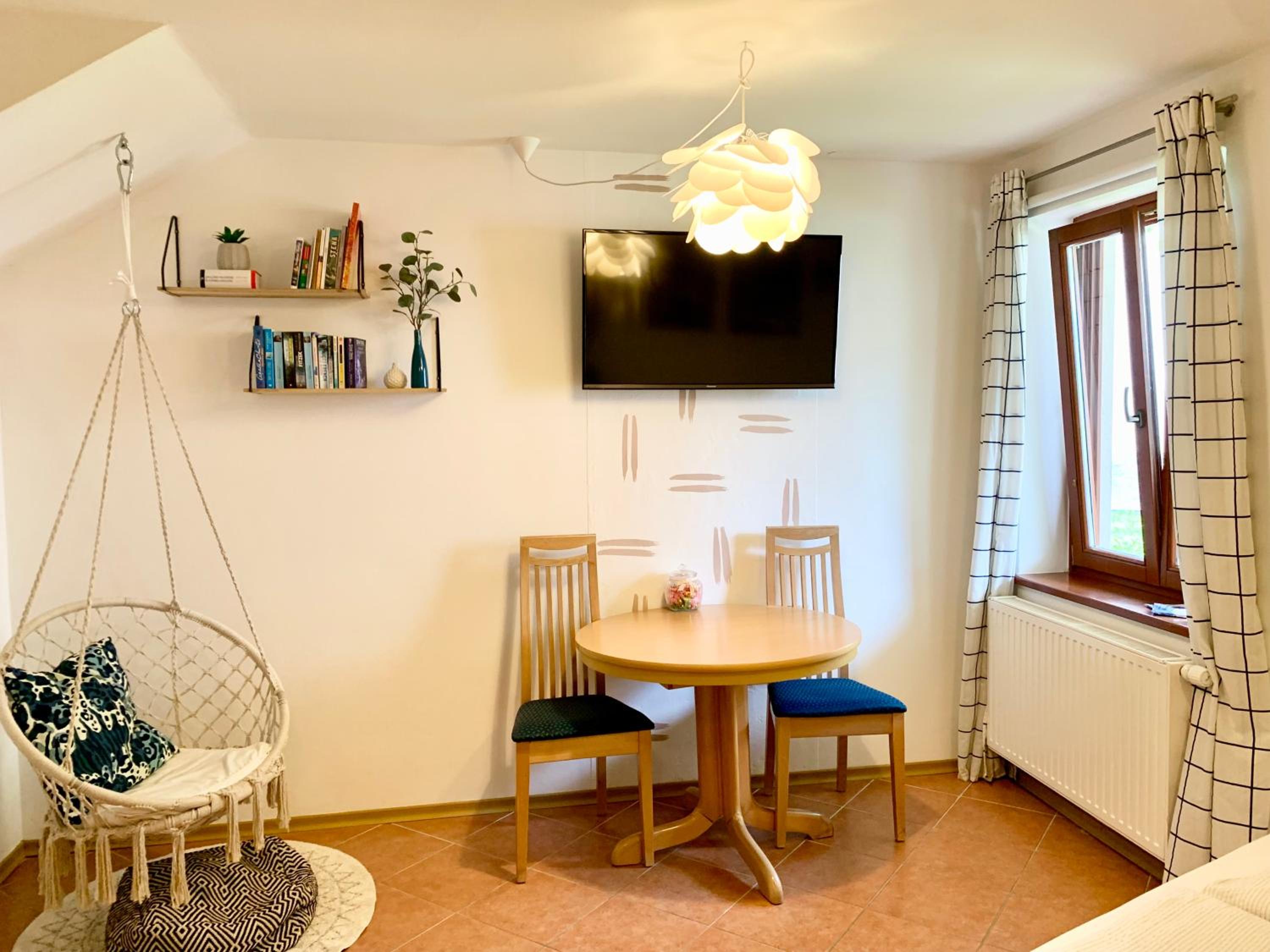 Apartment photo 2