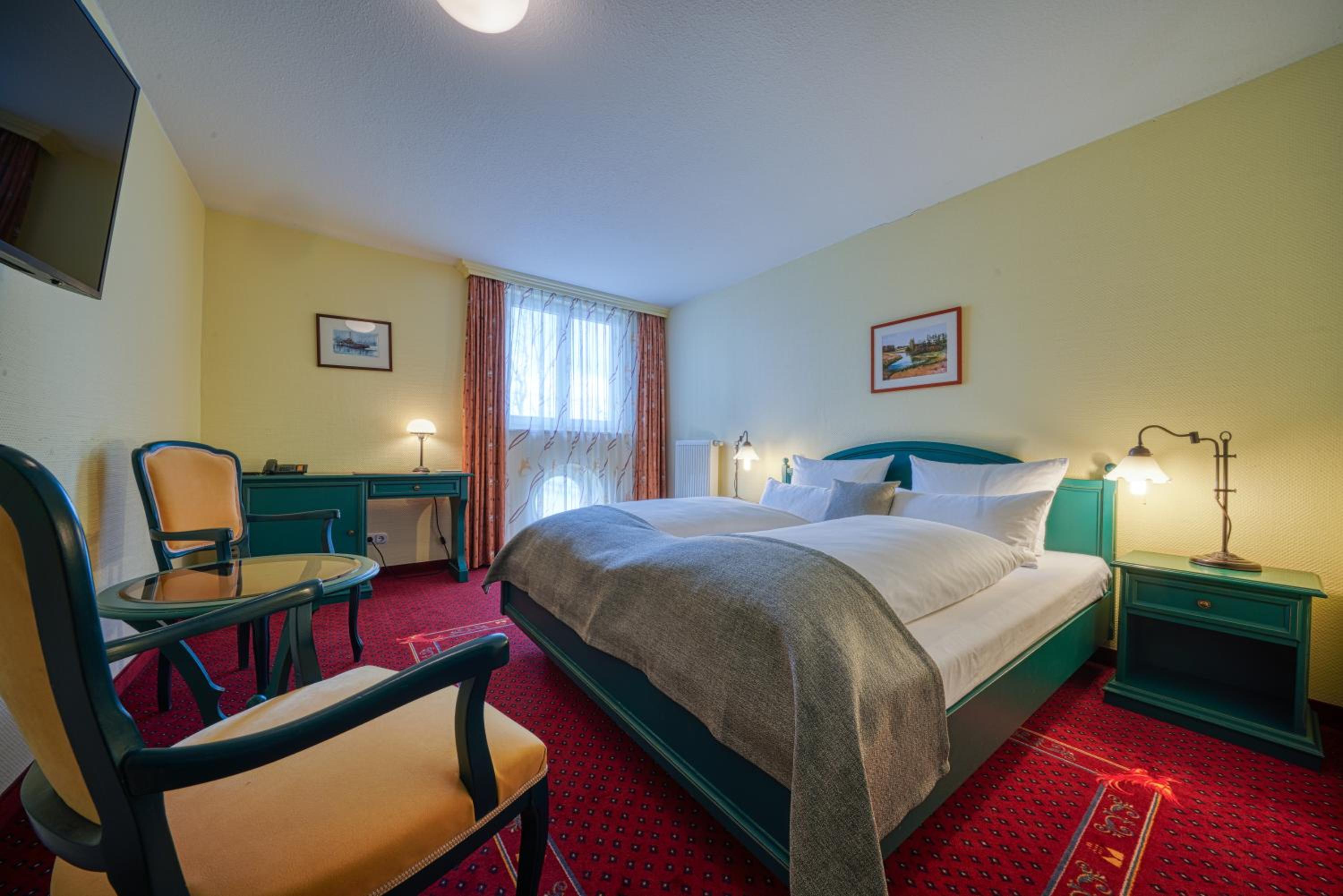 Double Room with Sea View - Photo 7