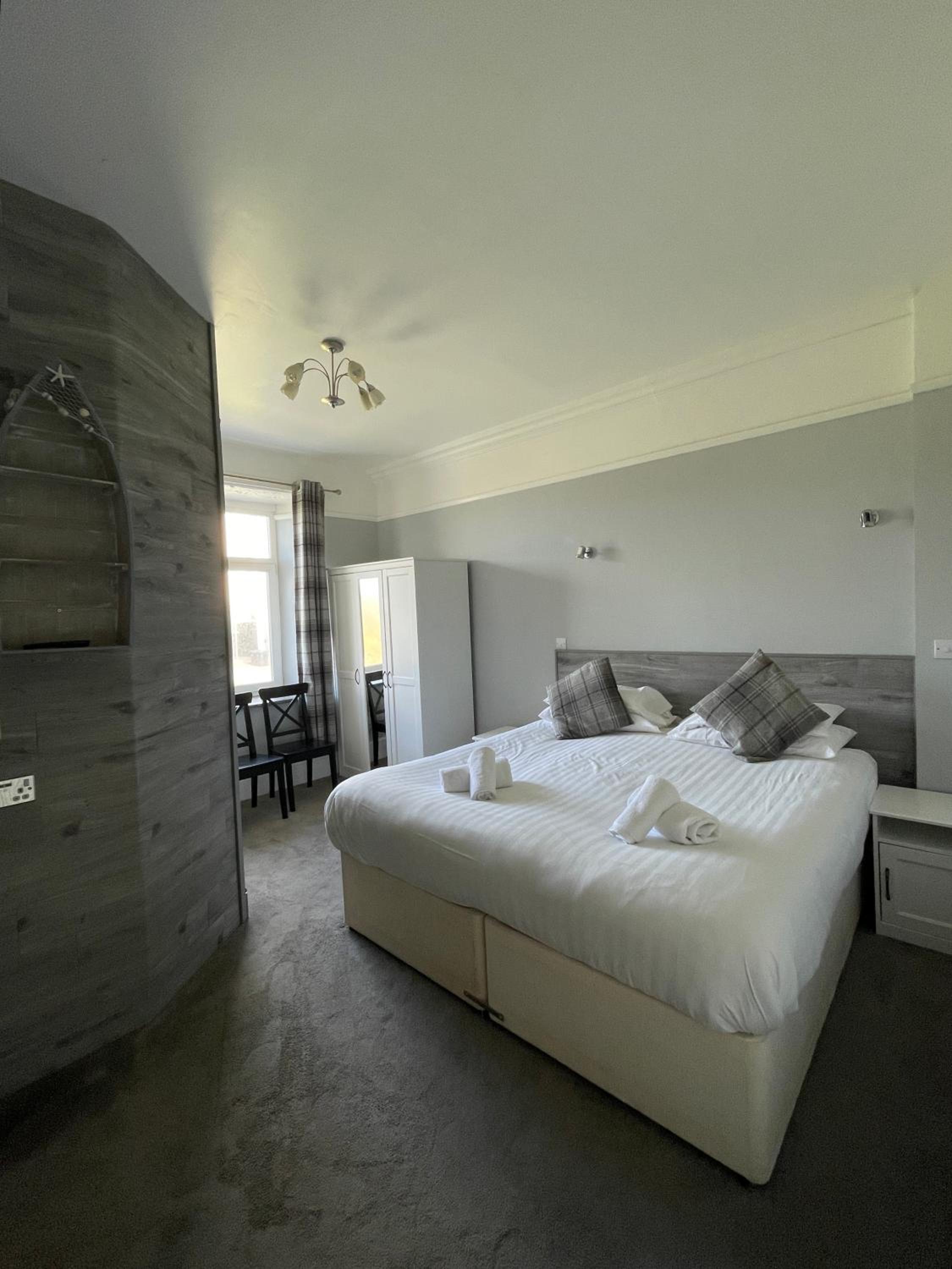 Superior King Room photo 1