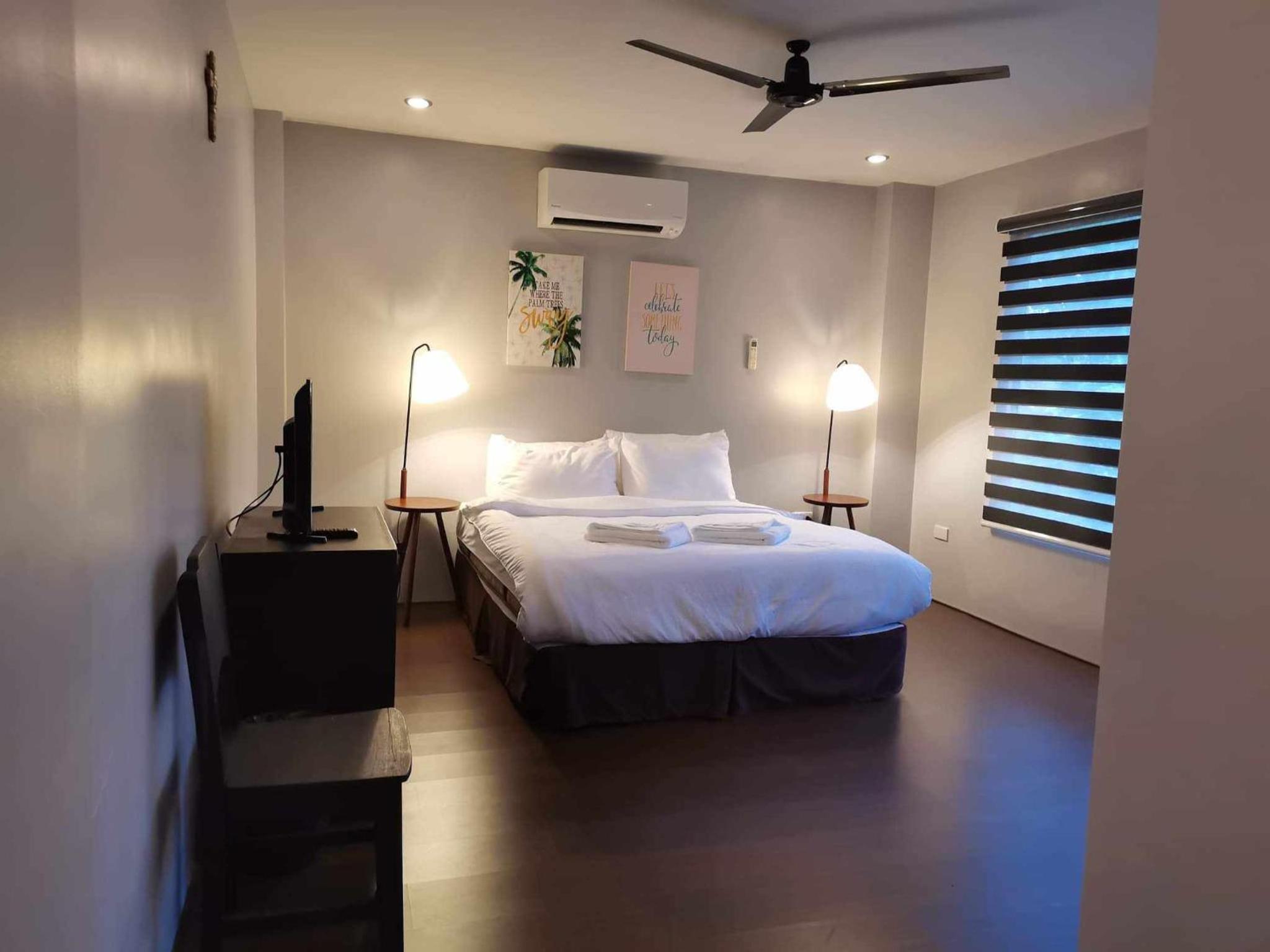 Deluxe Room - Photo 1