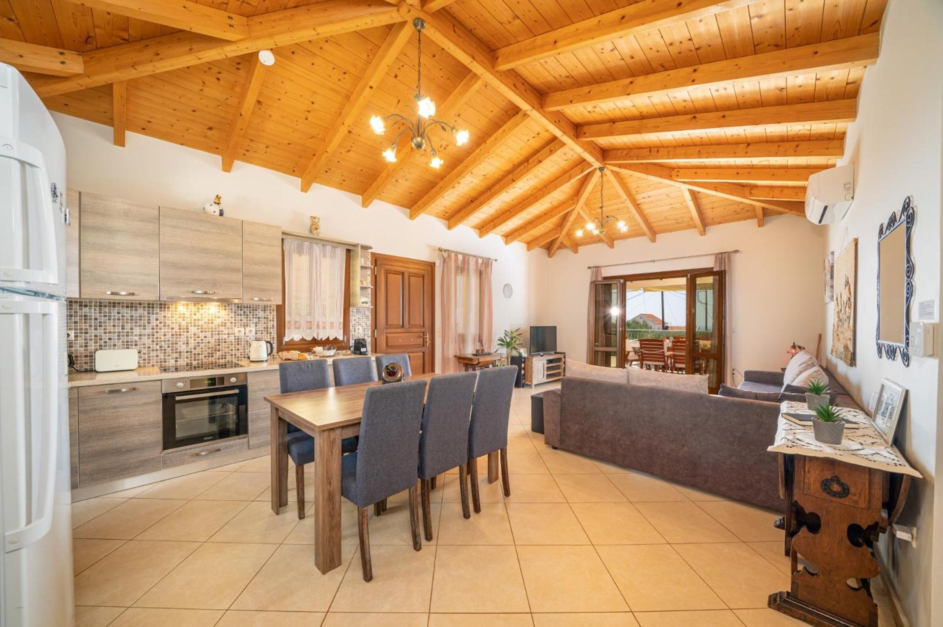 Villa photo 1