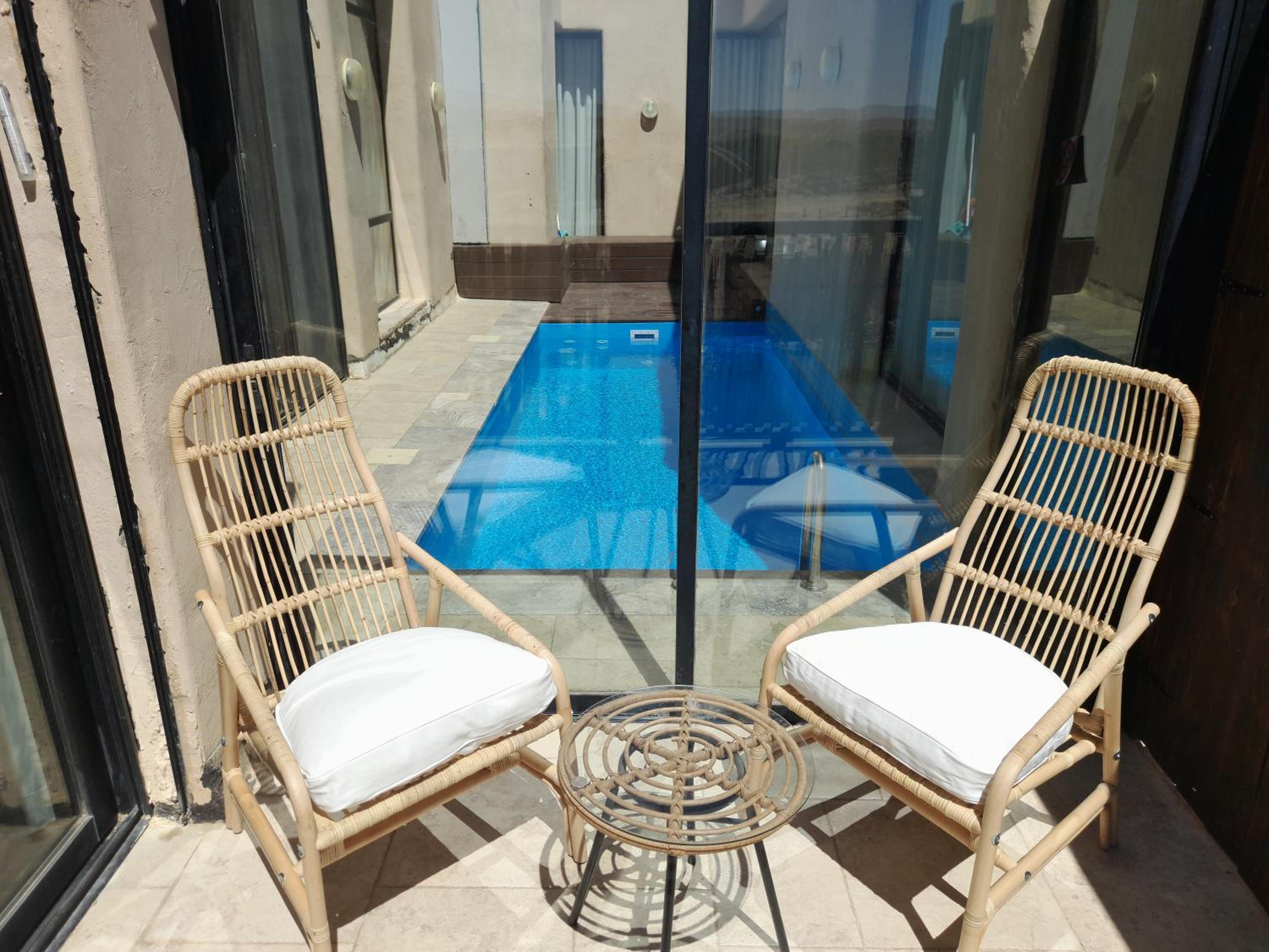 Double Room with Spa Bath and Pool photo 1
