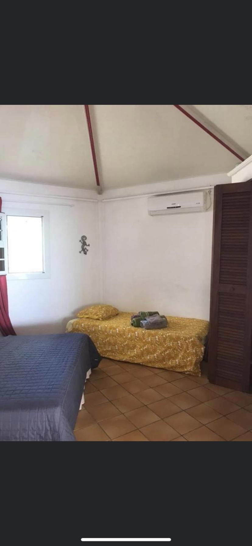 Two-Bedroom House photo 3