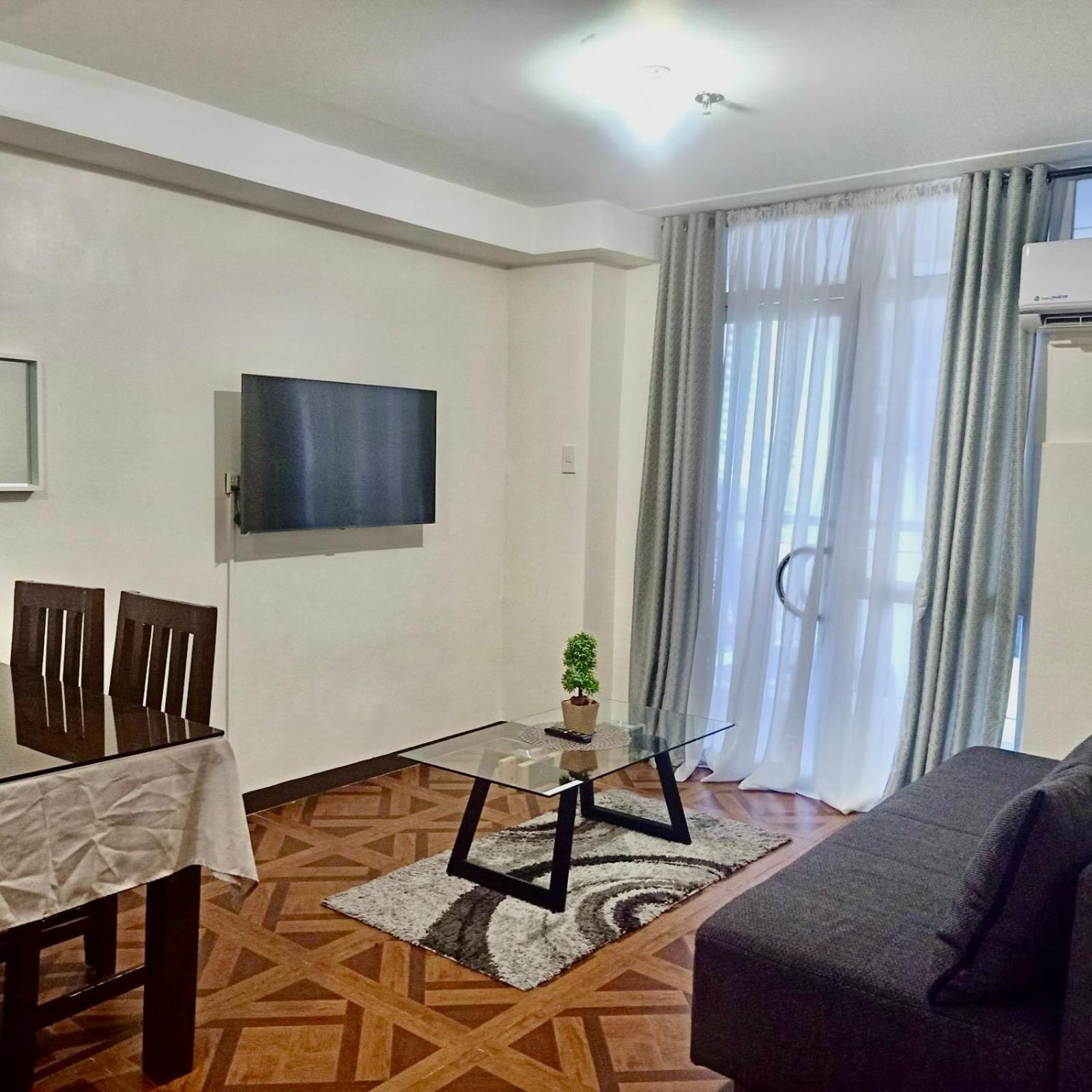 One-Bedroom Apartment - Photo 15