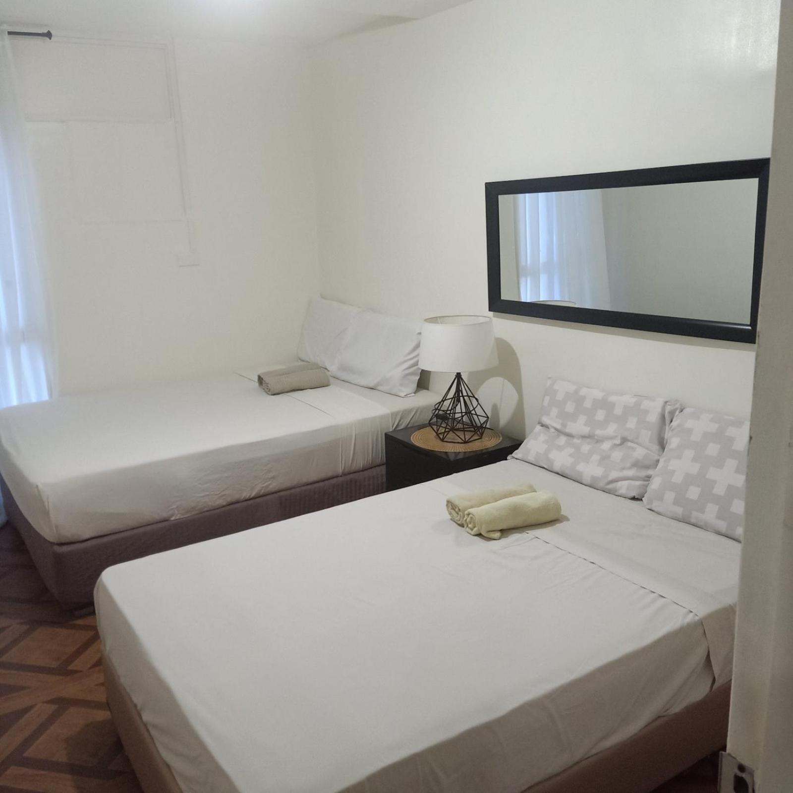 One-Bedroom Apartment - Photo 8