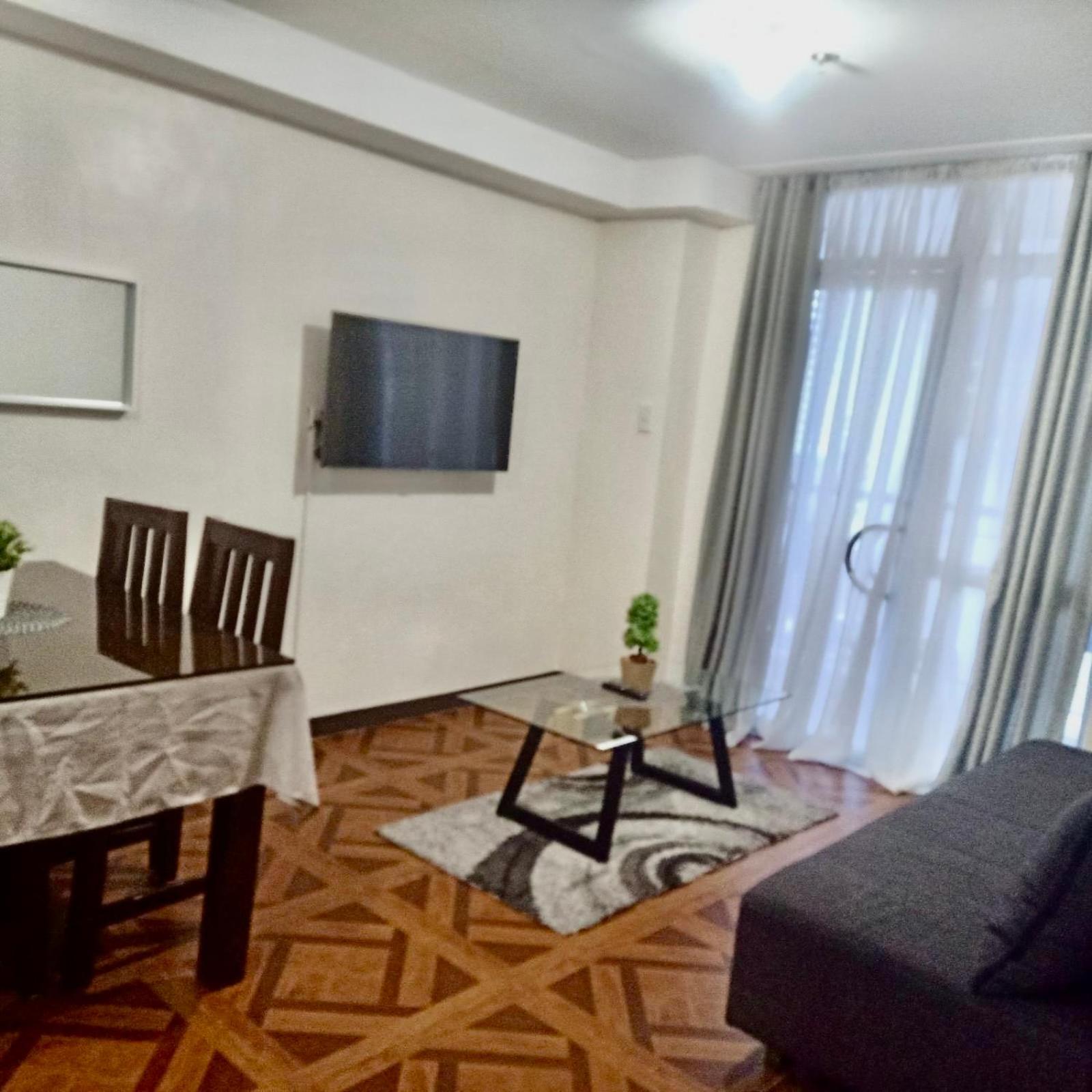 One-Bedroom Apartment - Photo 14