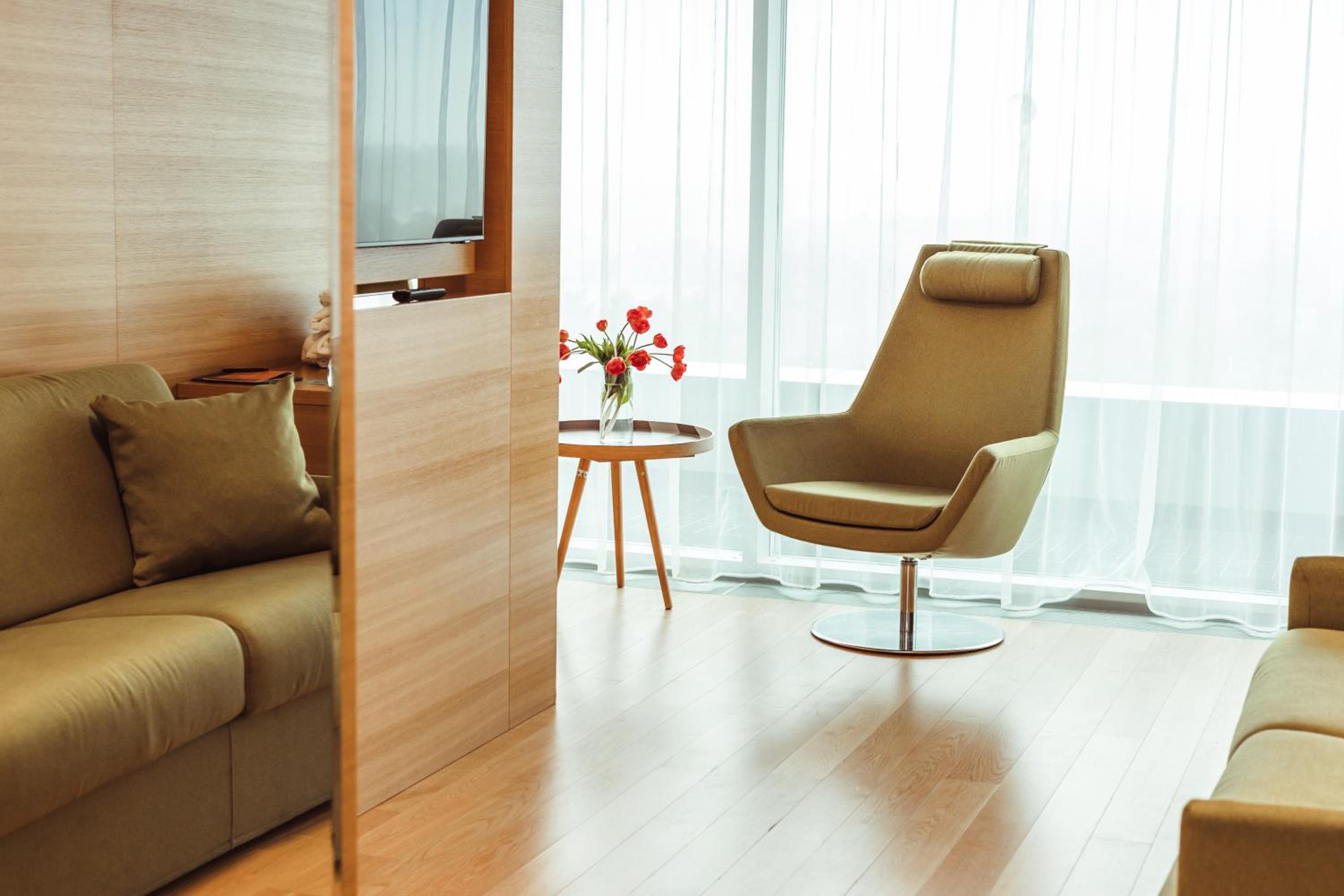 Suite with Terrace - Photo 10