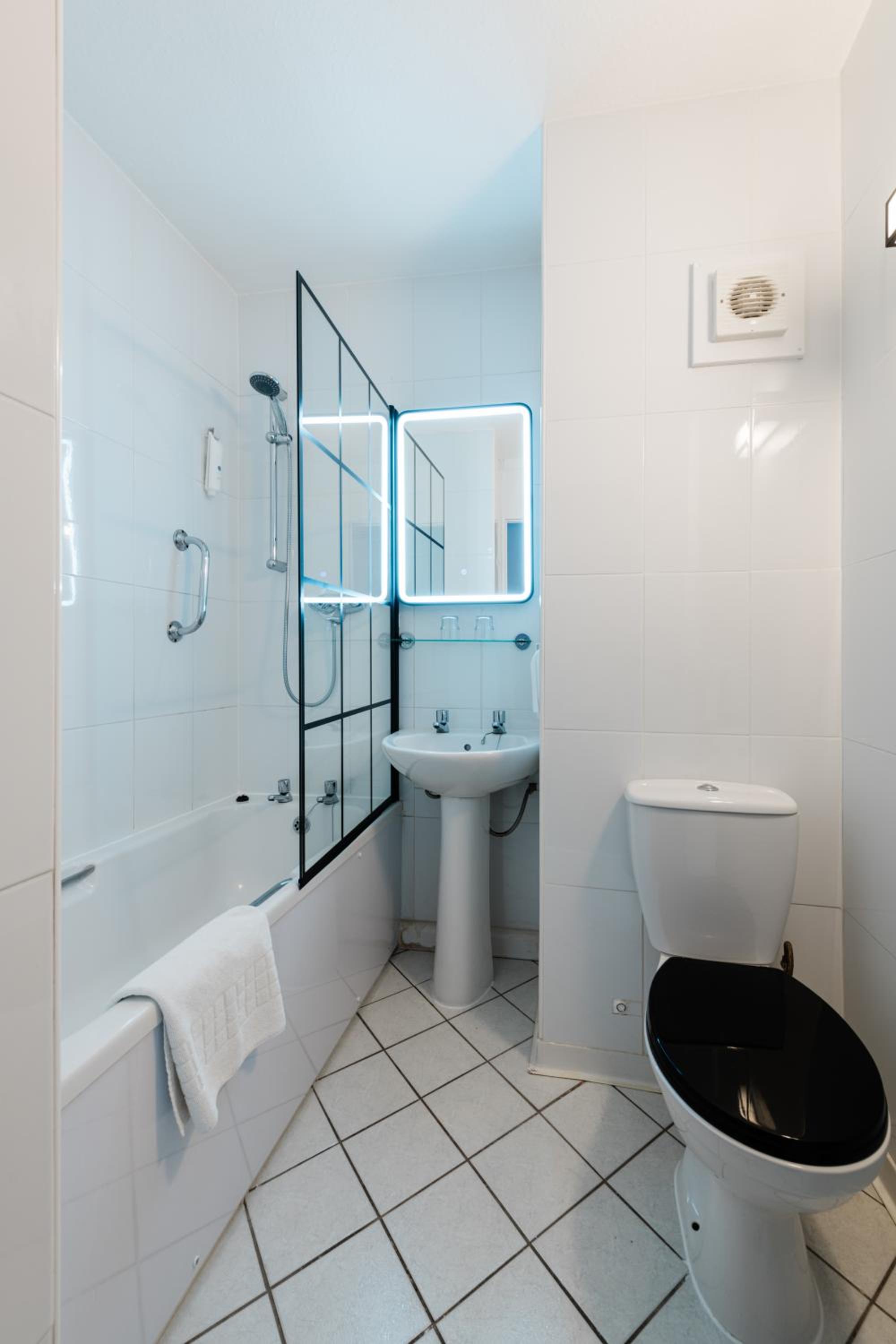 Superior Double Room - Photo 6