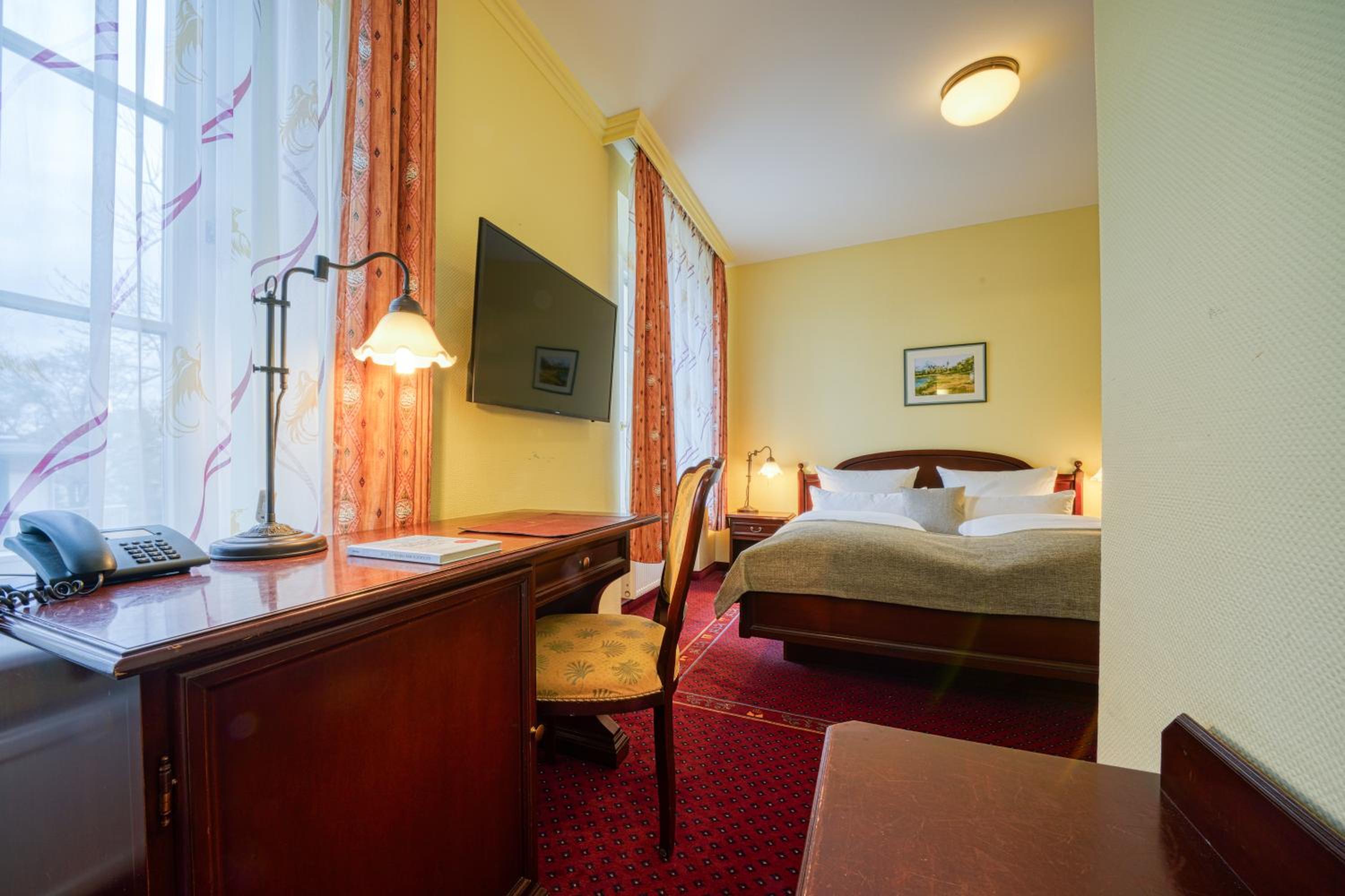 Double Room - Photo 3