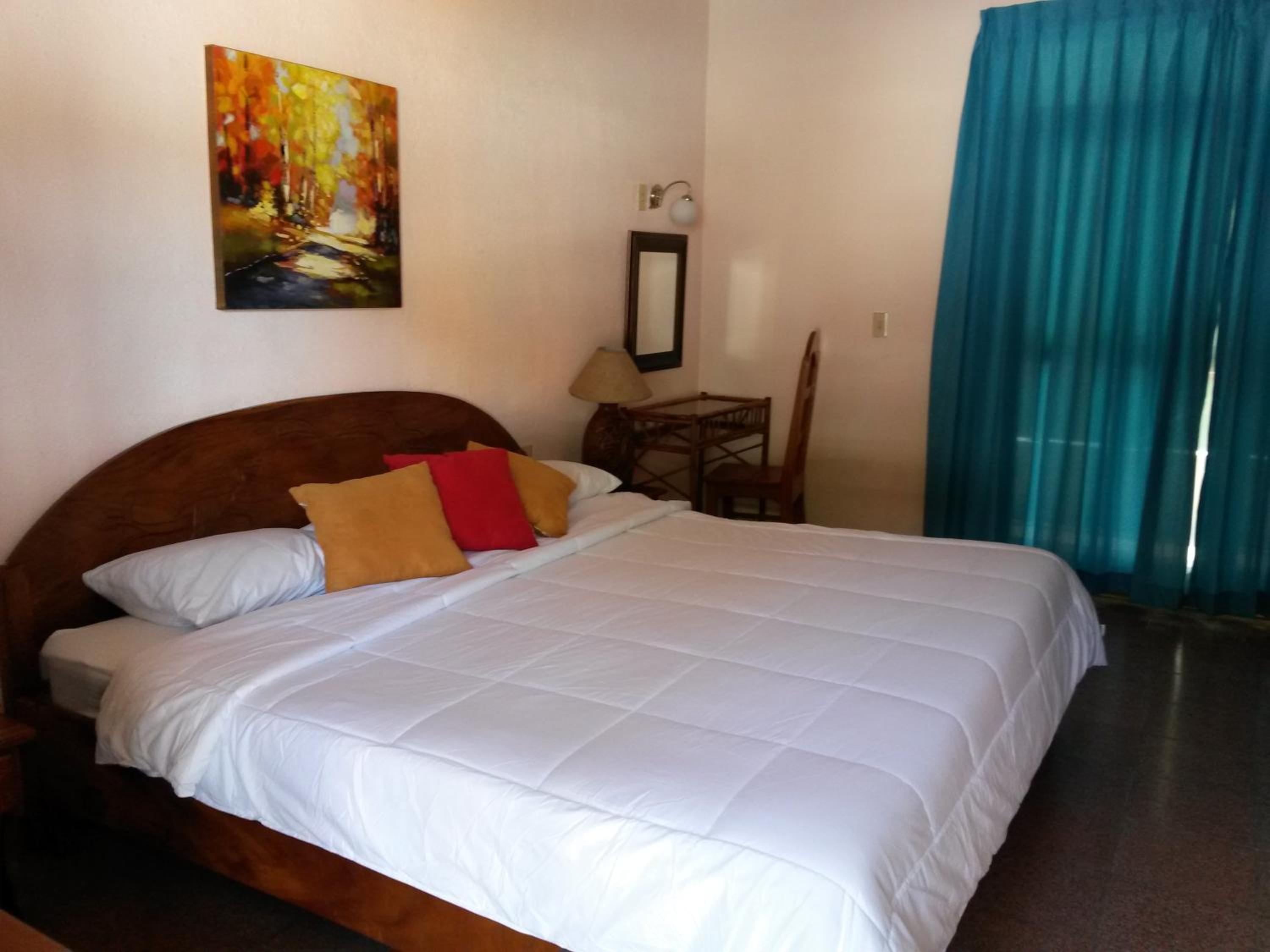 Superior Room with Garden View photo 3