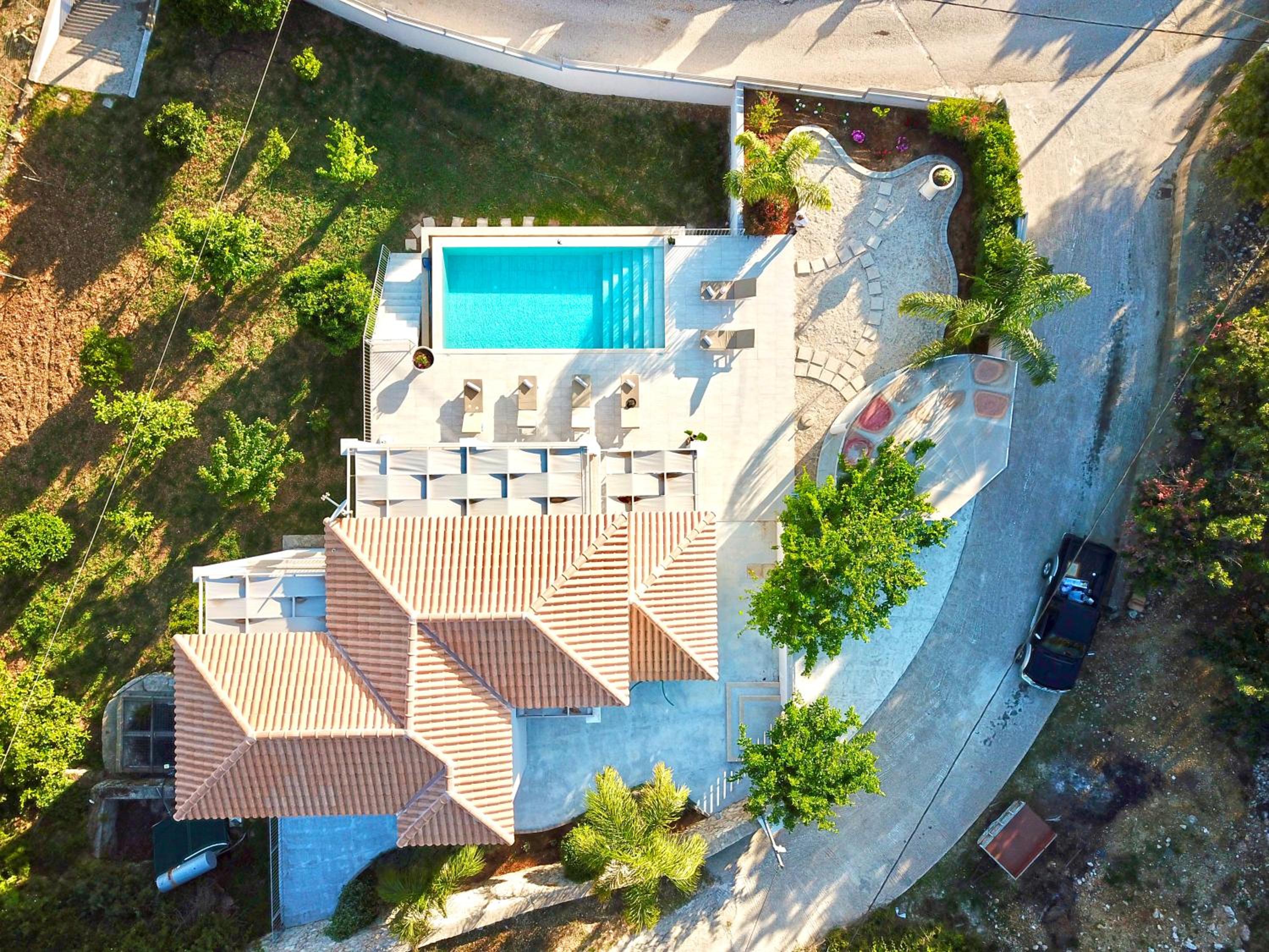 Villa with Sea View photo 3