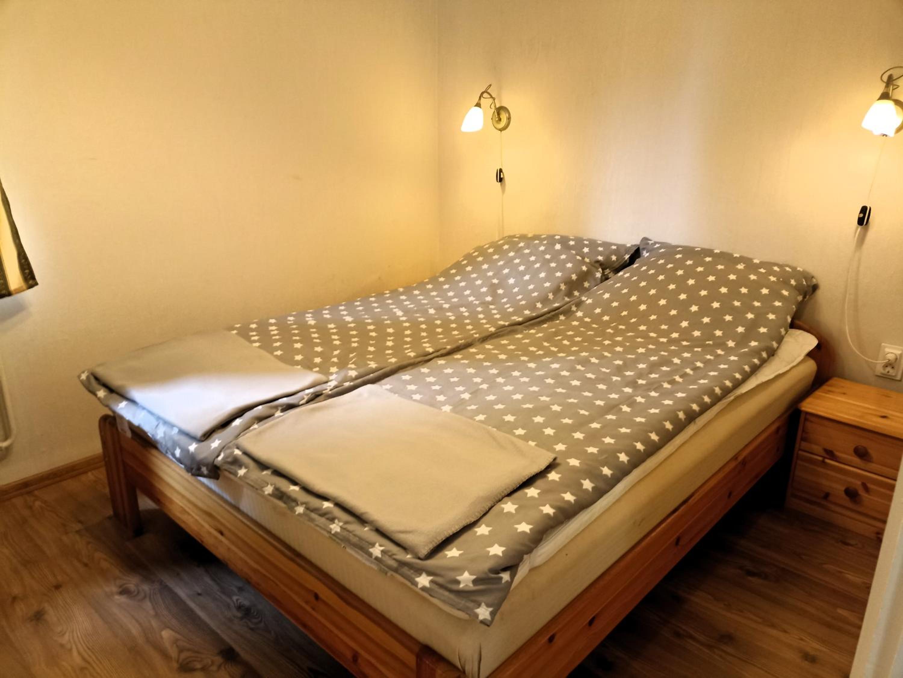 Three-Bedroom House - Photo 21