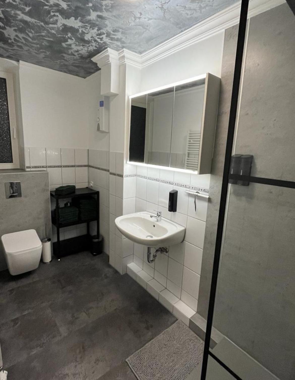 Deluxe Apartment photo 2