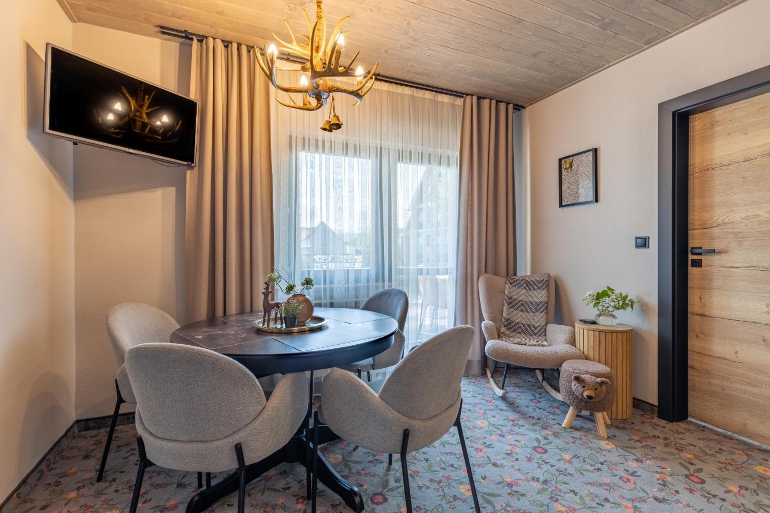 Superior Apartment photo 2