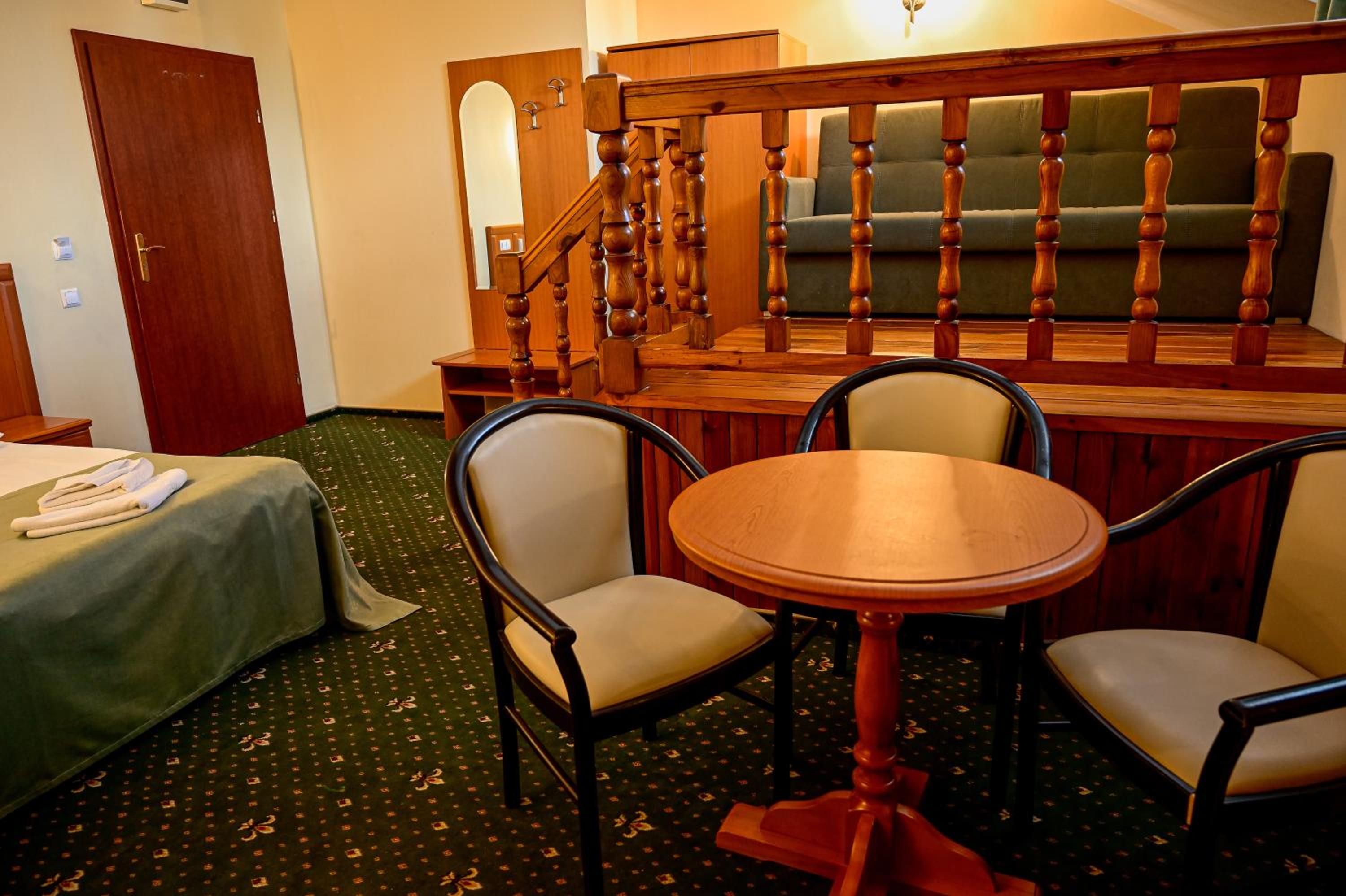 Triple Room with City View photo 2