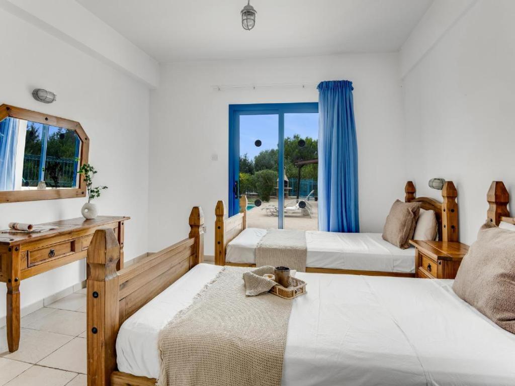 Villa  Afrodite photo 1