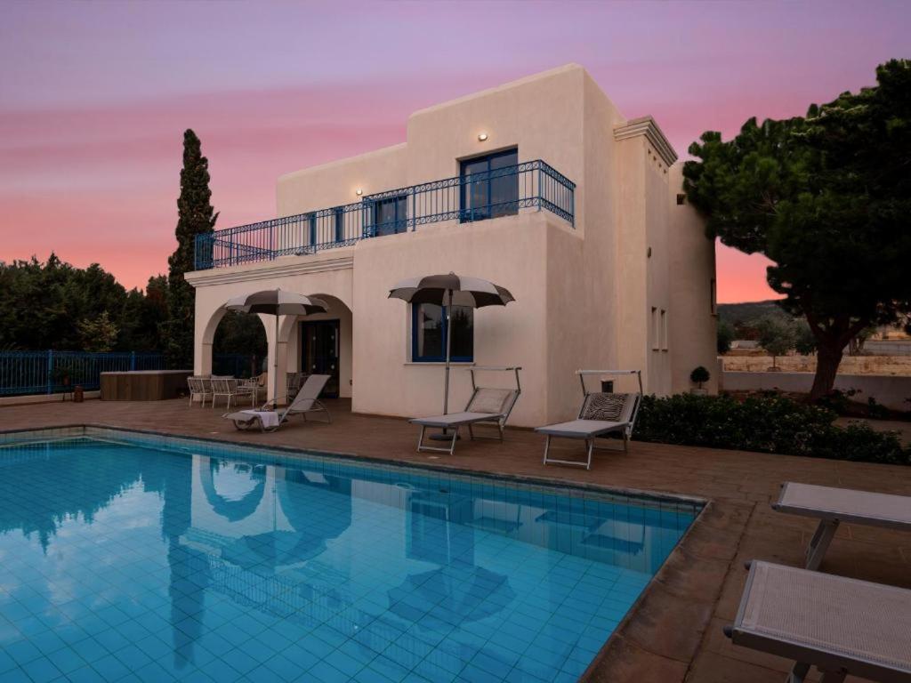 Villa Apollon photo 3