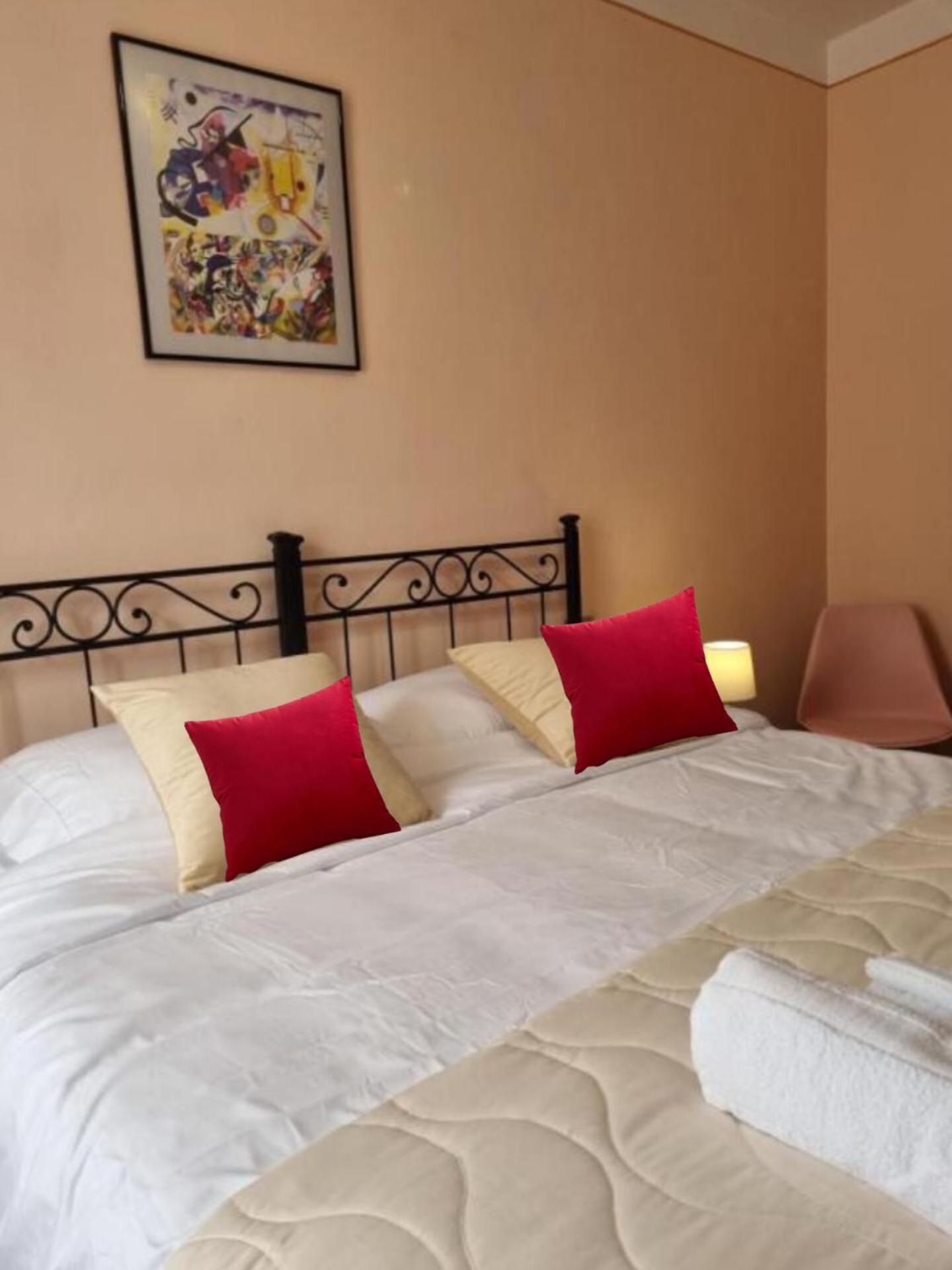 Deluxe Room - Photo 2