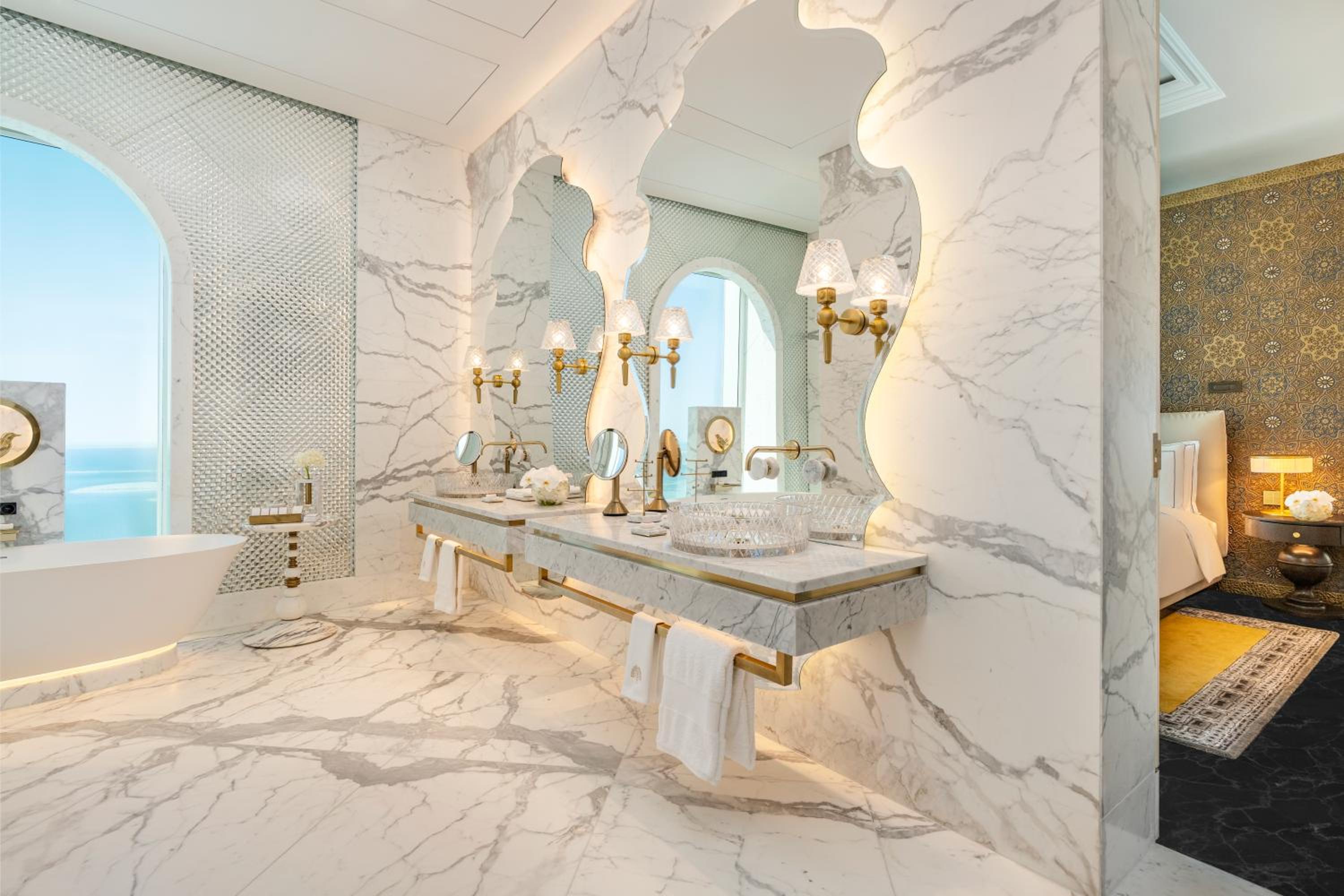 Gulf Signature Suite - Photo 11