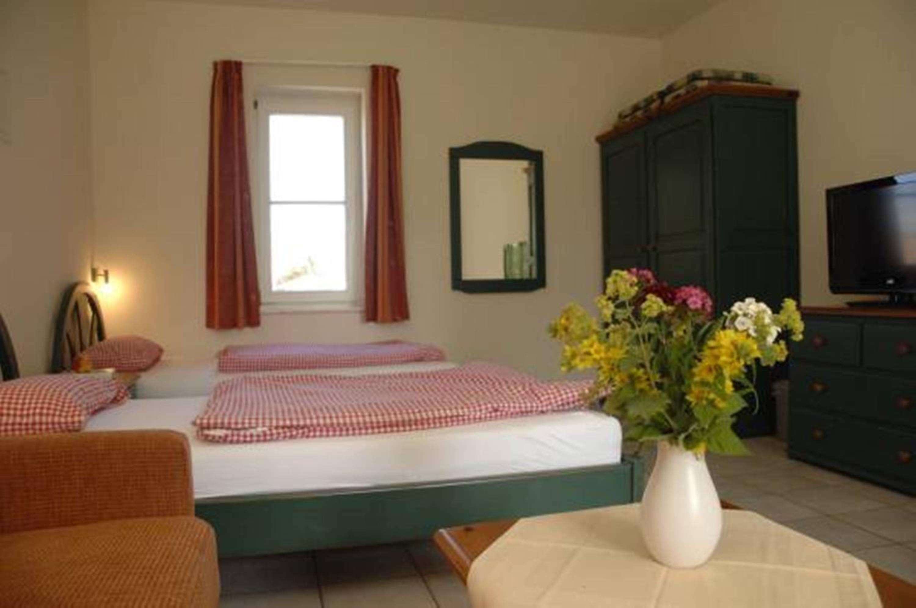 Maisonette photo 1