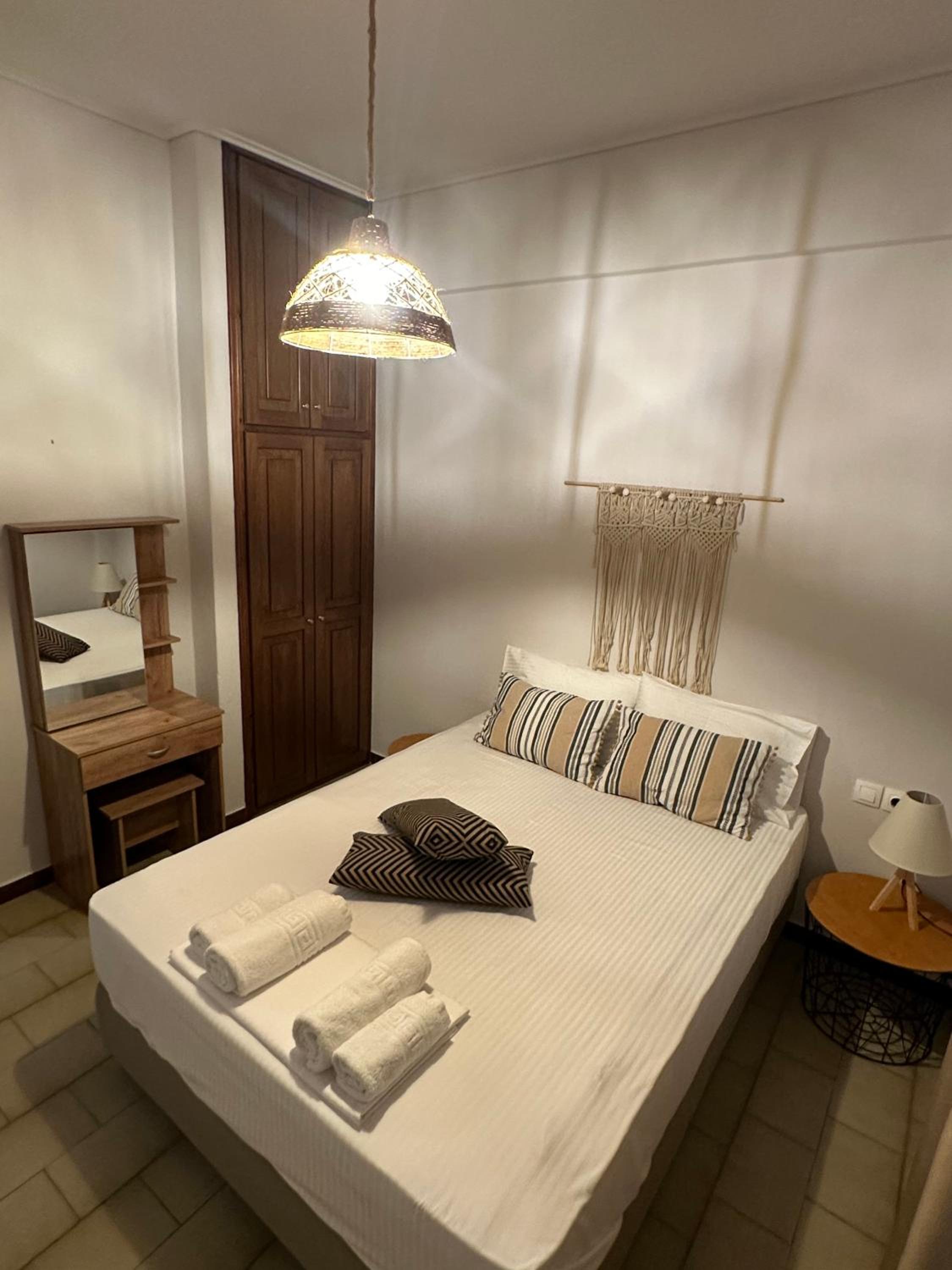 Apartment with Terrace - Photo 1