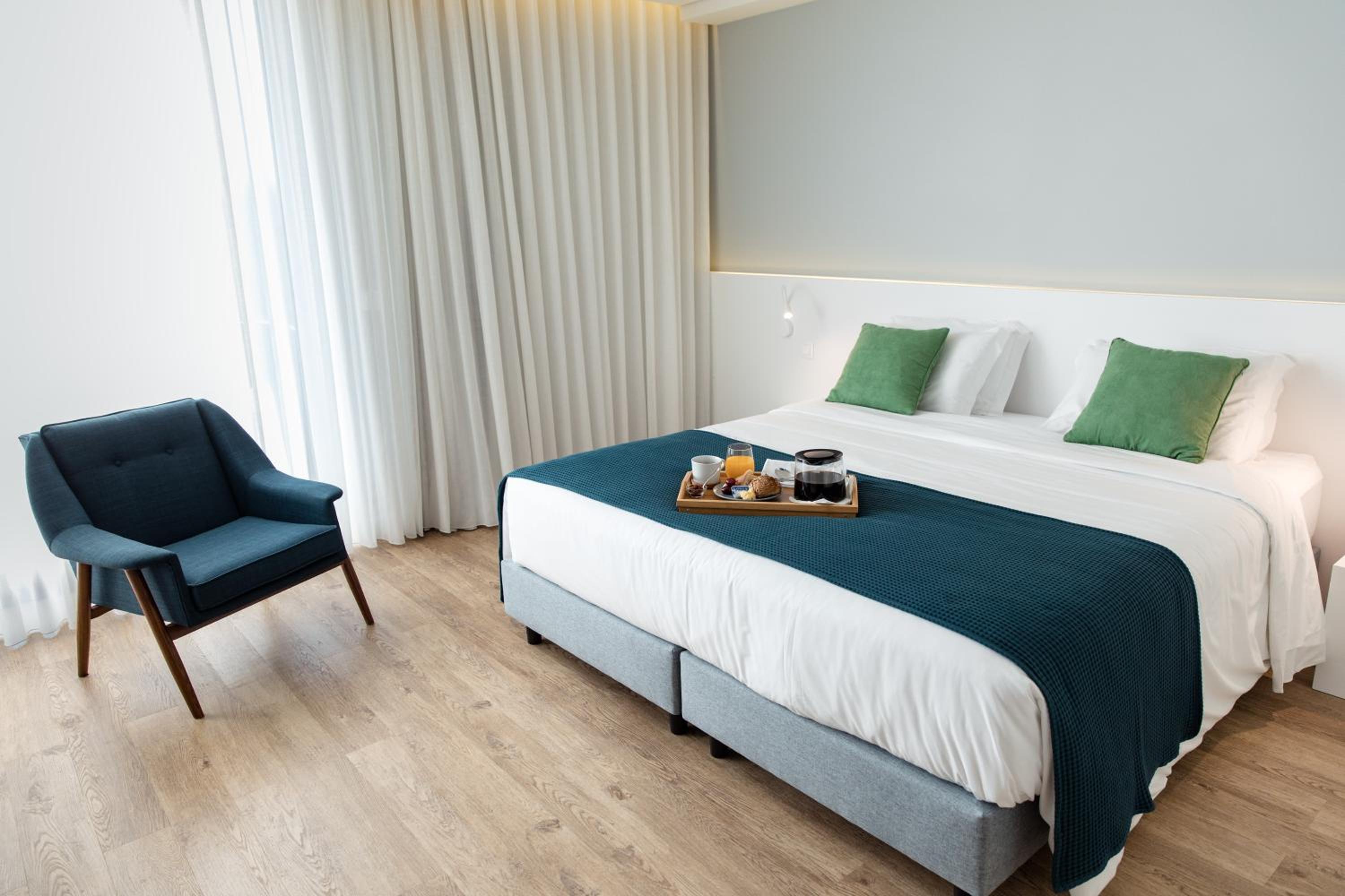 Double or Twin Room with Balcony photo 1