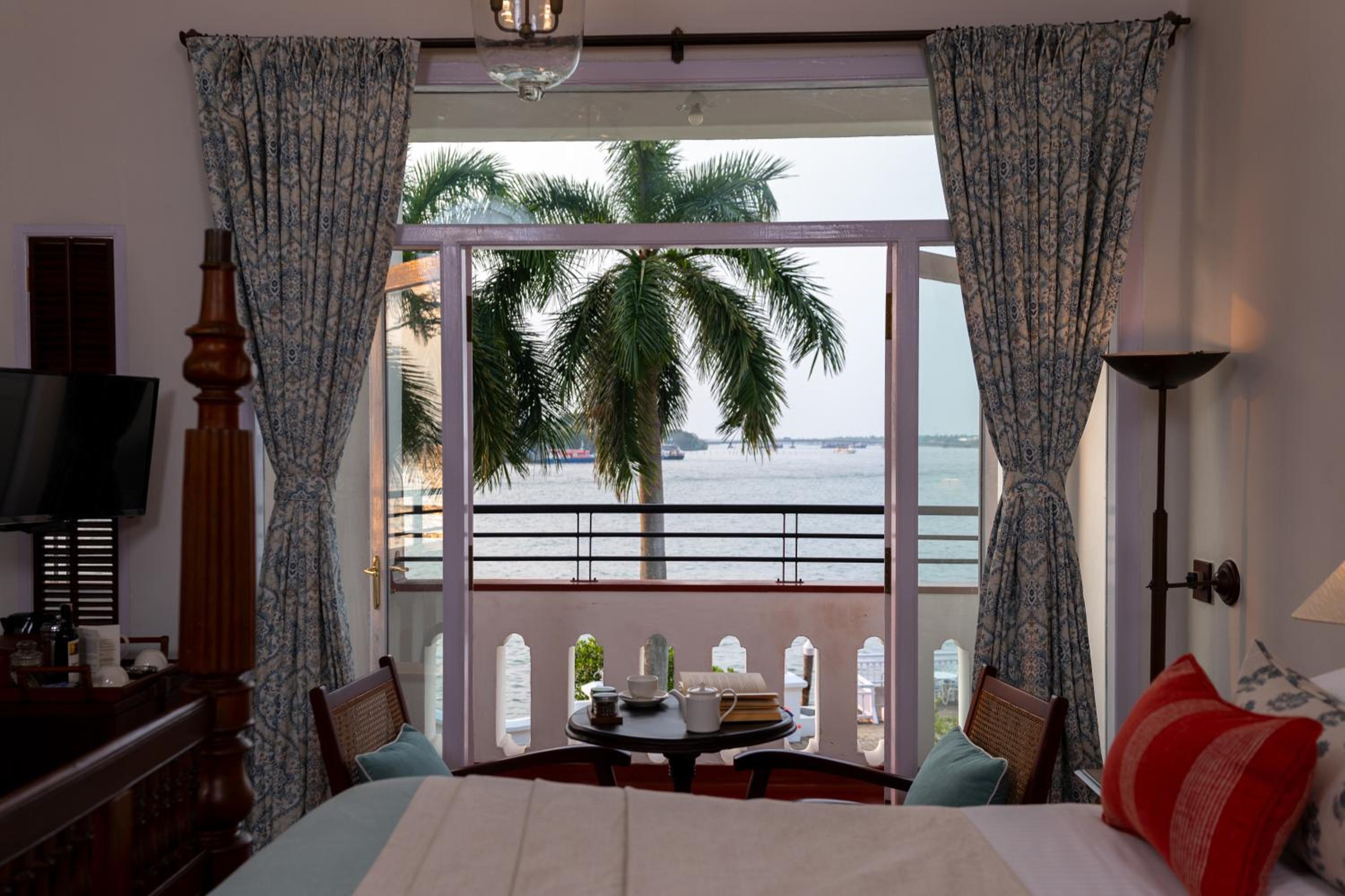 Sea Facing Room - Complimentary Sunset cruise for 45 minutes - Photo 6