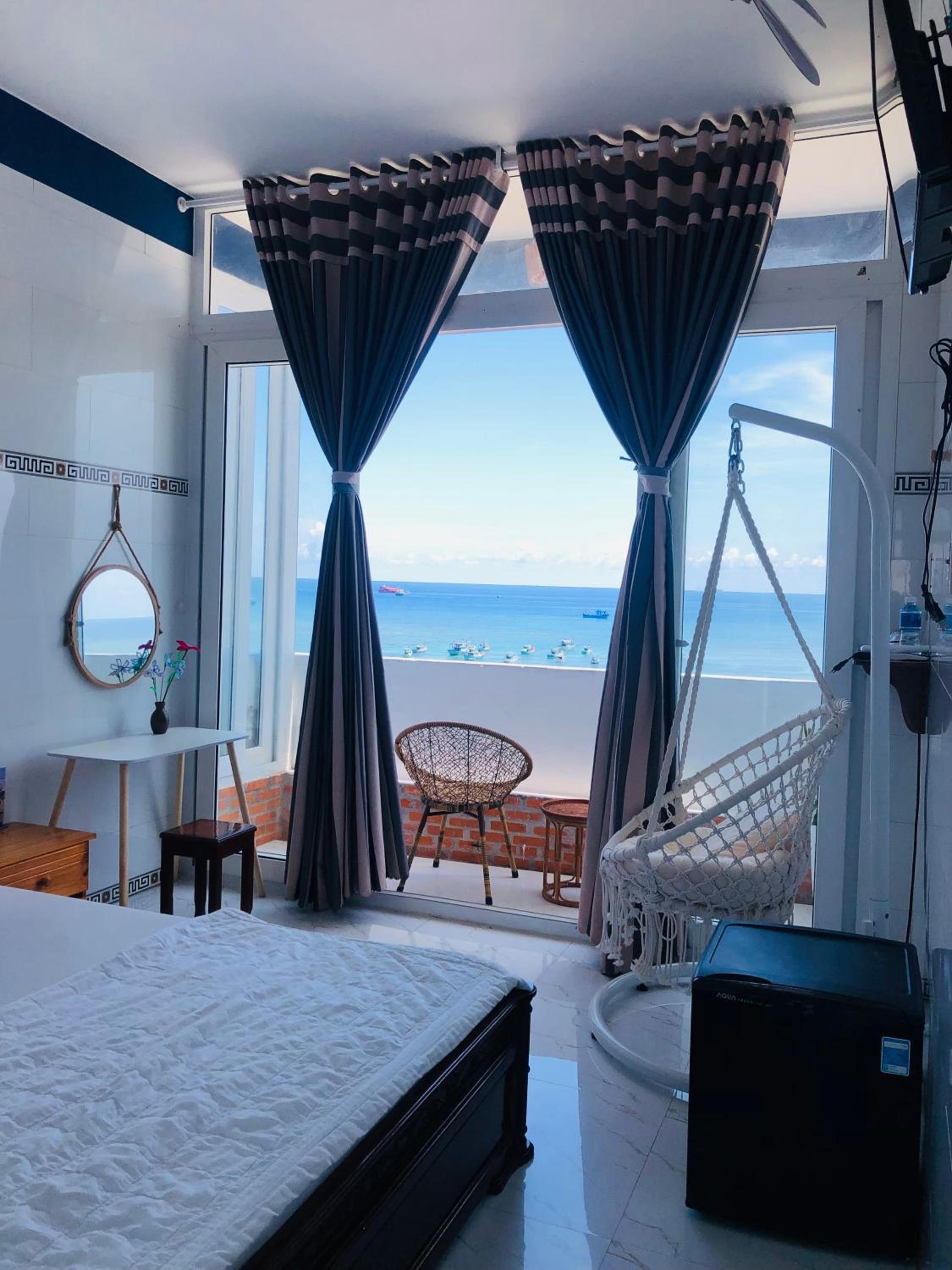 Deluxe Double Room with Sea View photo 3