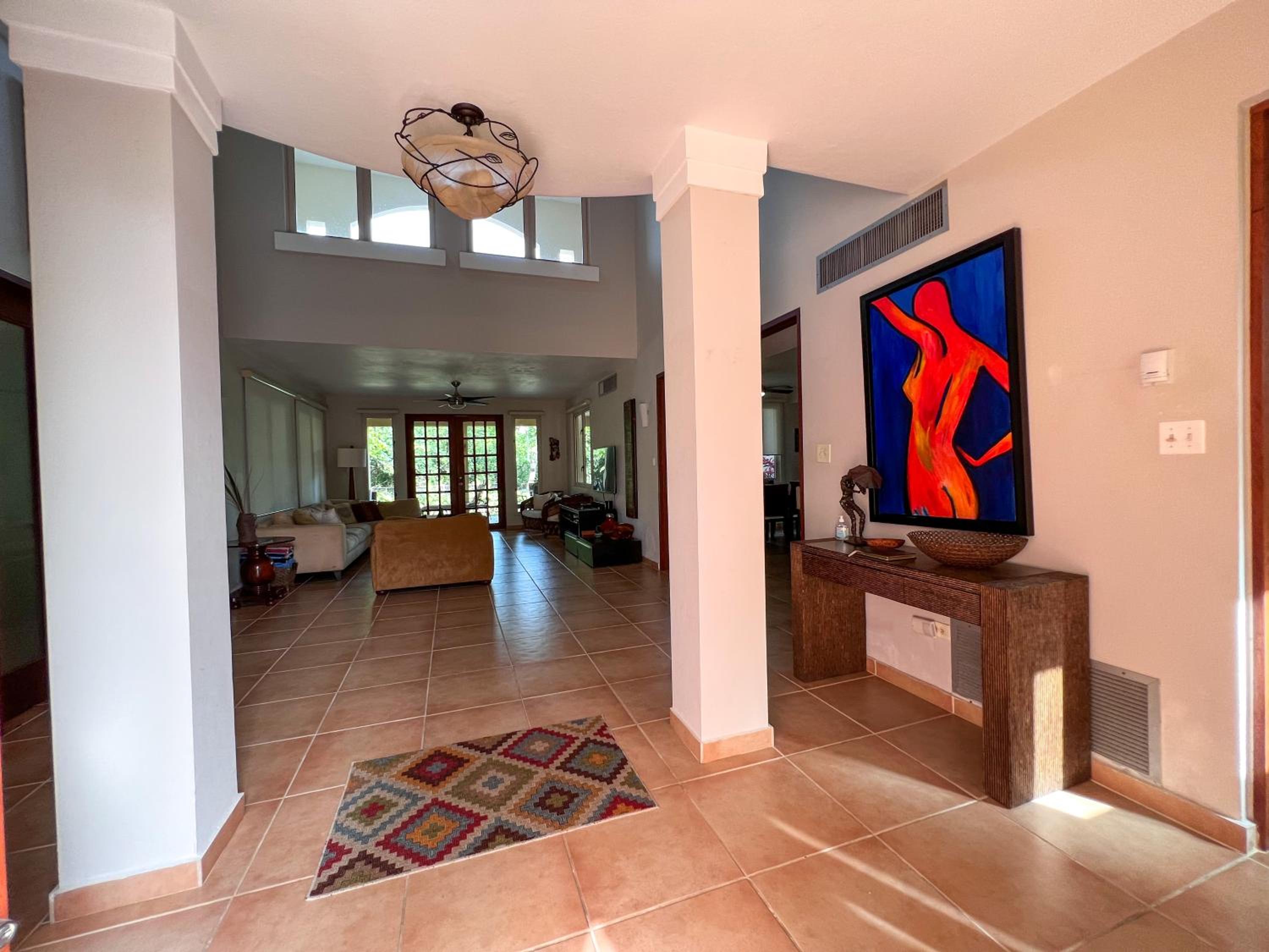 Three-Bedroom Villa photo 3